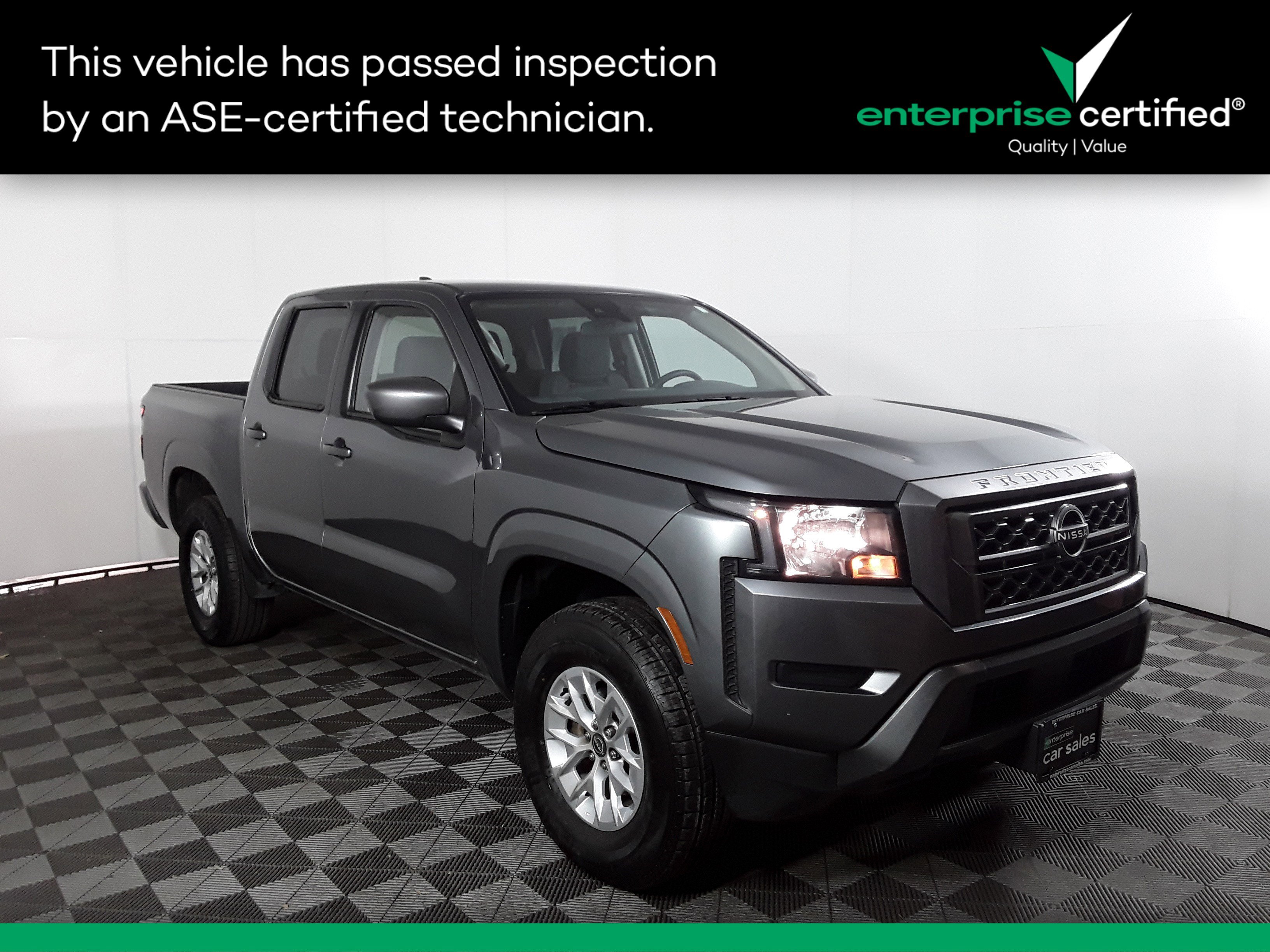 Used 2024 Nissan Frontier SV Crew Cab 4x4