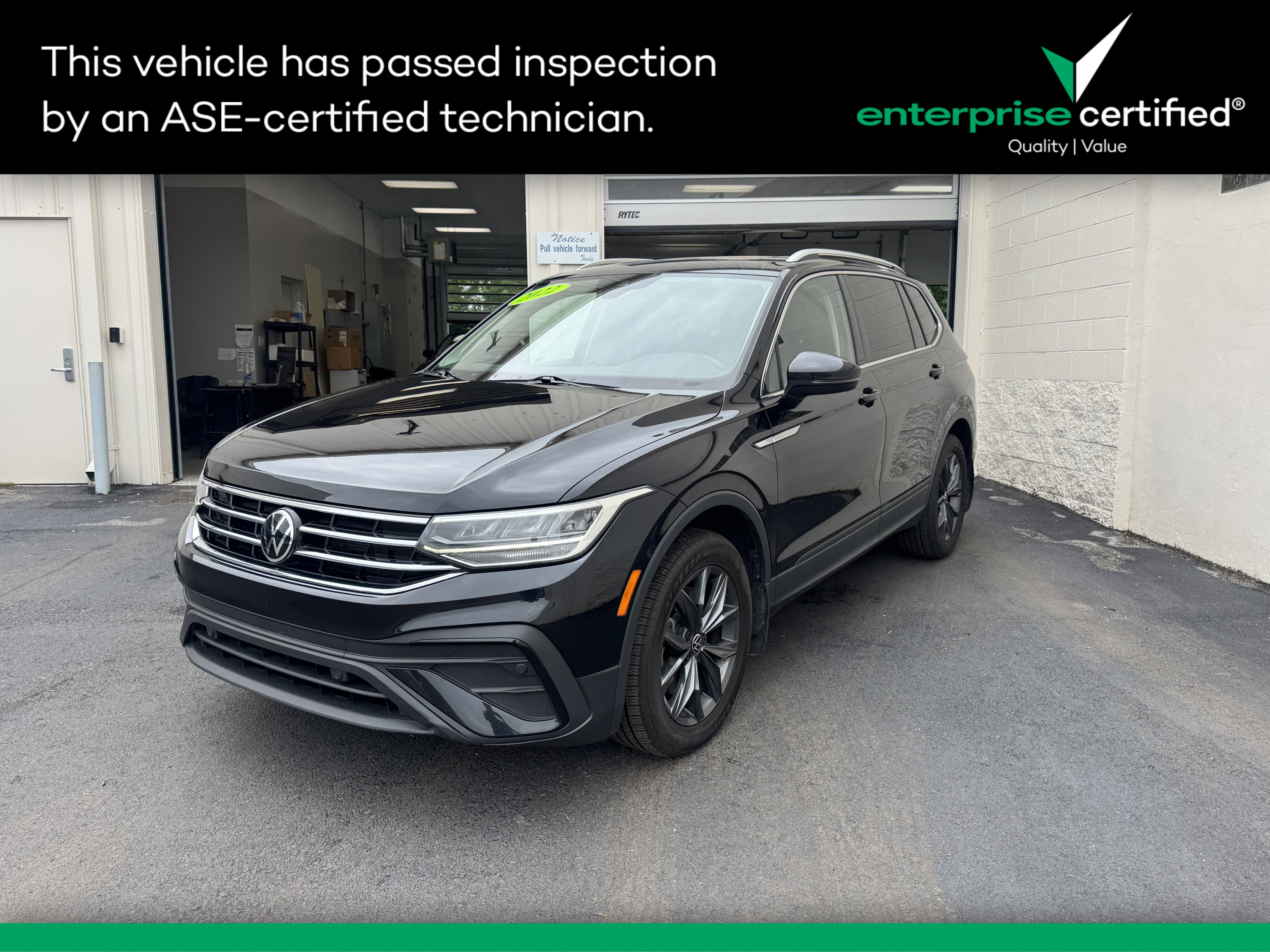 2022 Volkswagen Tiguan 2.0T SE FWD