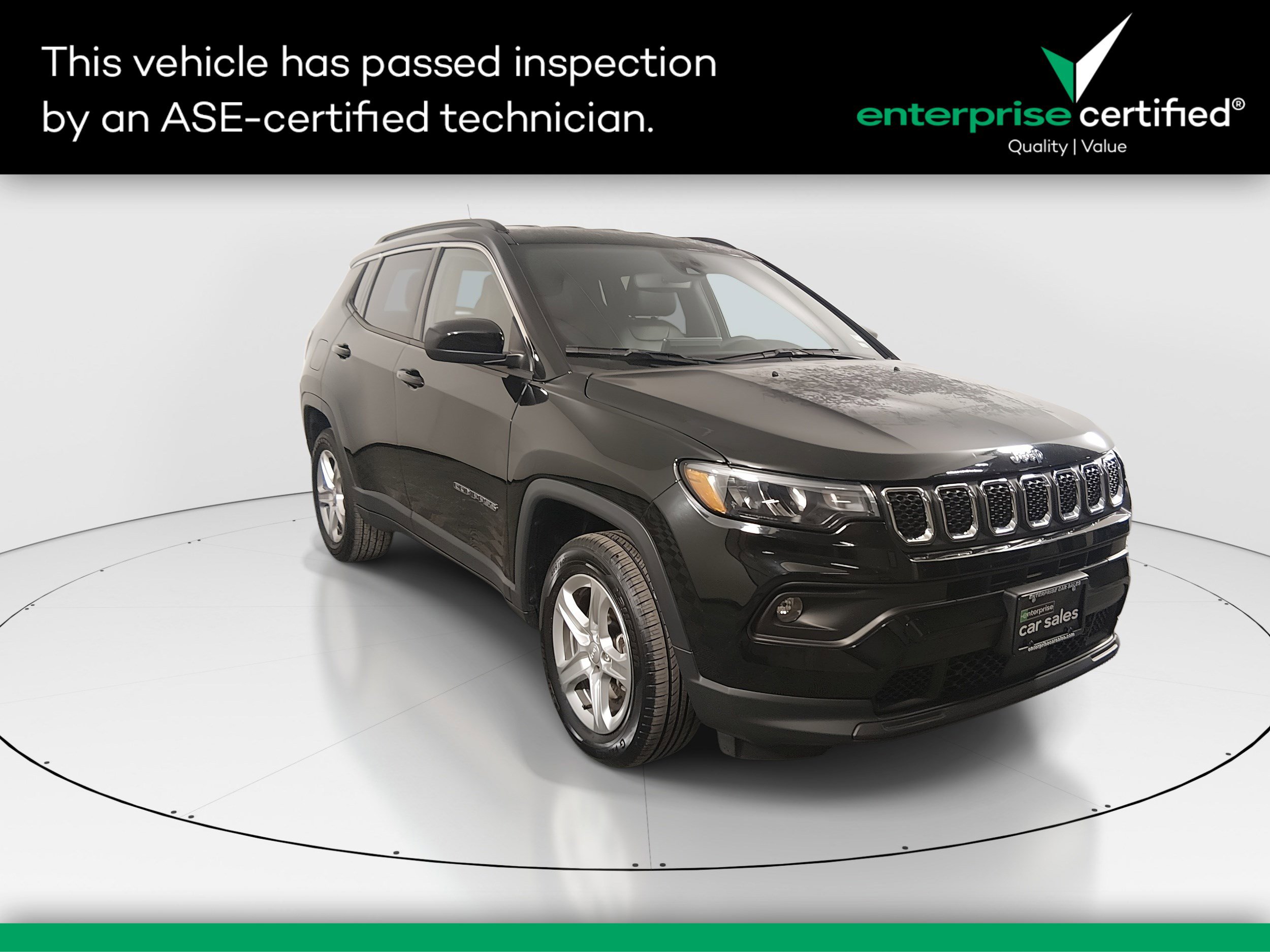 2024 Jeep Compass Latitude's photo