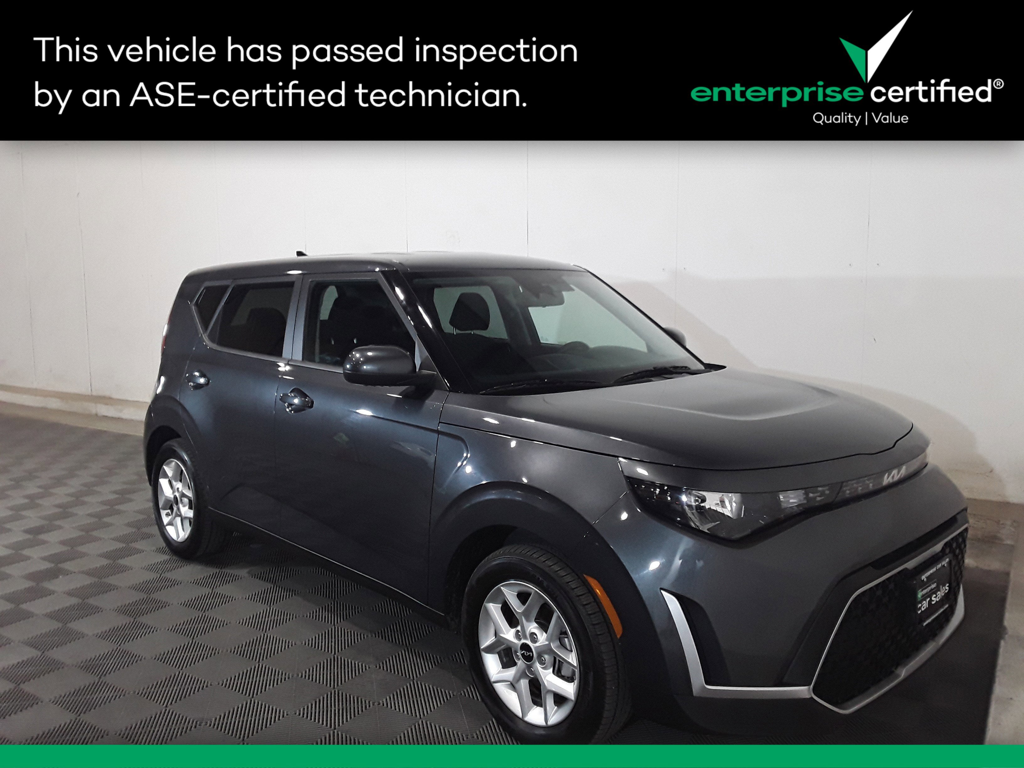 Used 2023 Kia Soul LX IVT