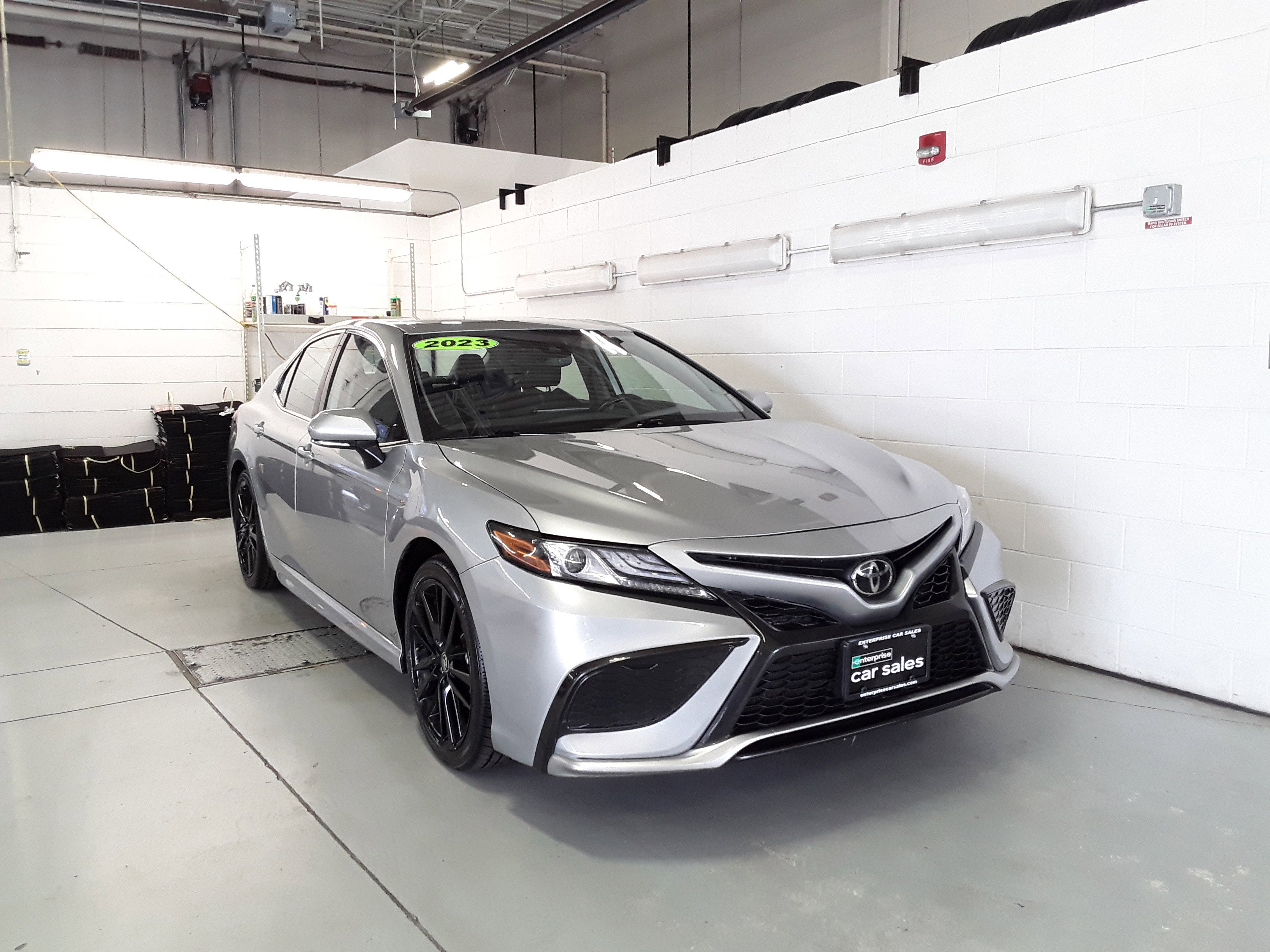 2023 Toyota Camry XSE Auto