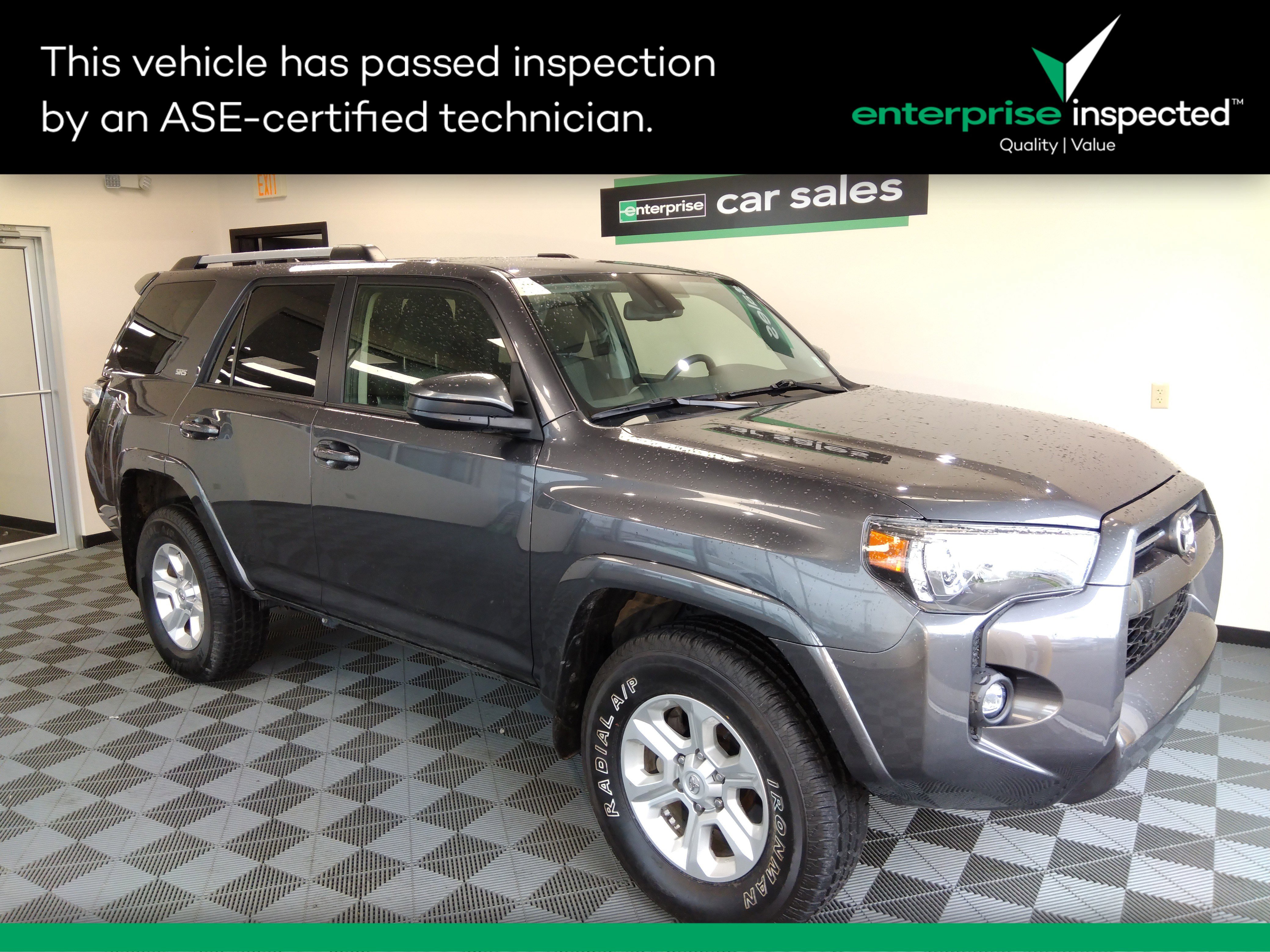 2023 Toyota 4Runner SR5 4WD
