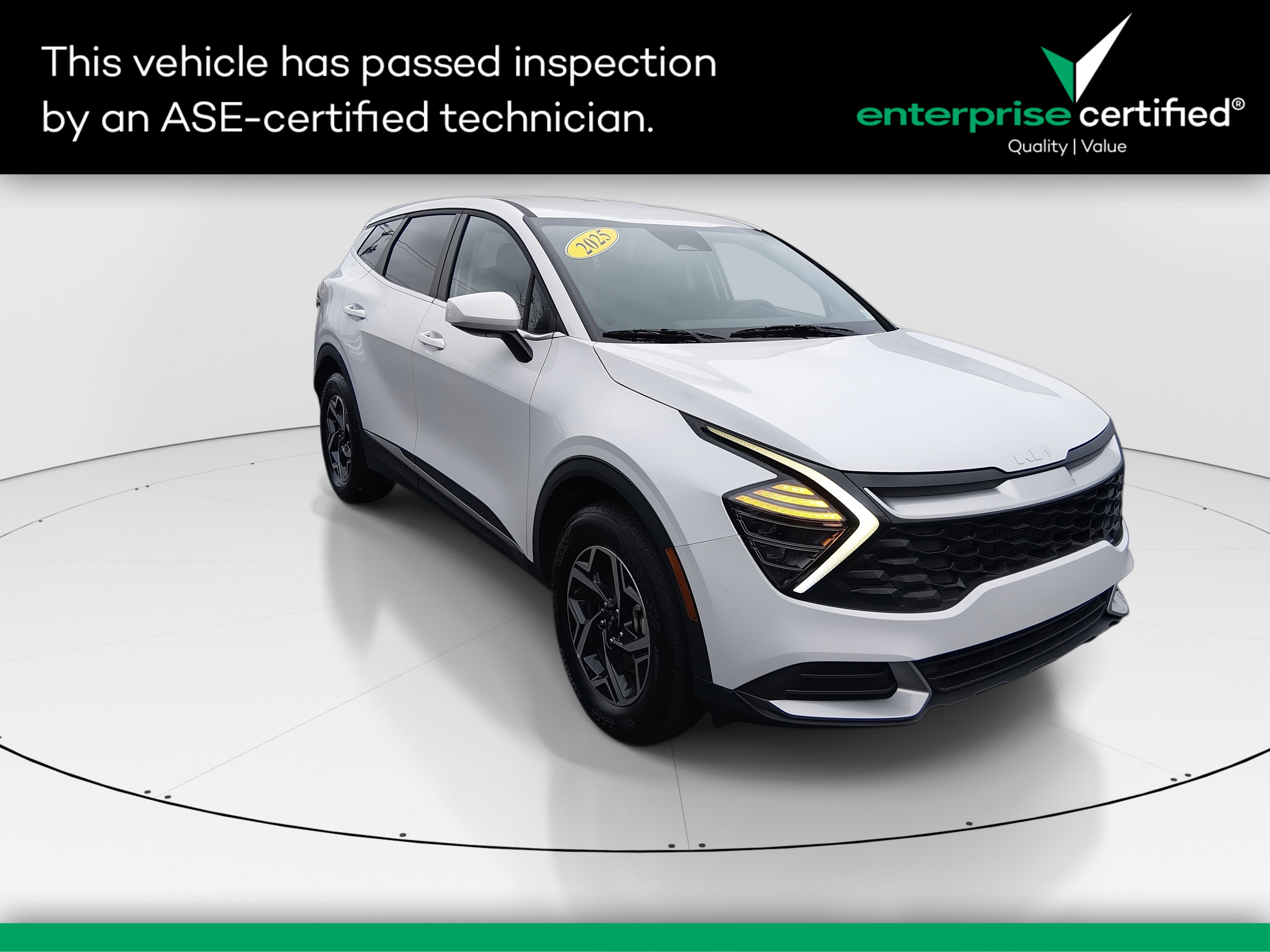 Used 2025 Kia Sportage LX AWD