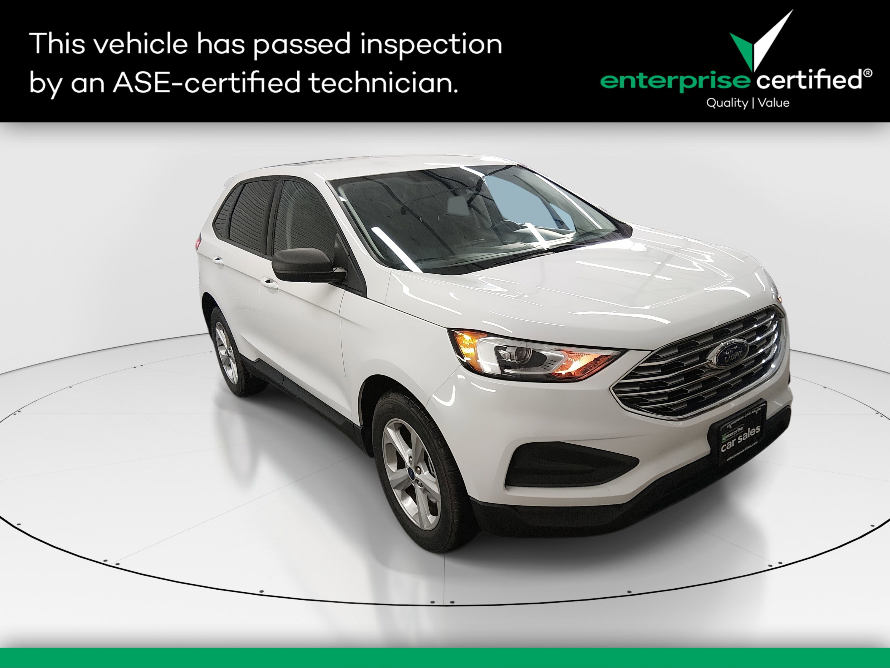 2022 Ford Edge SE's photo