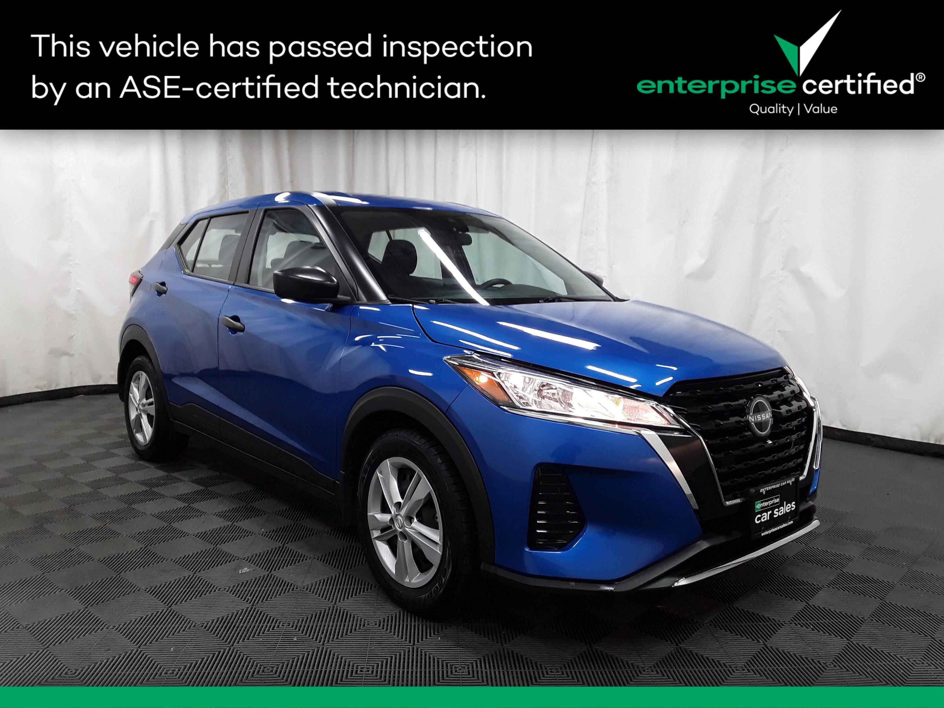 2023 Nissan Kicks S FWD
