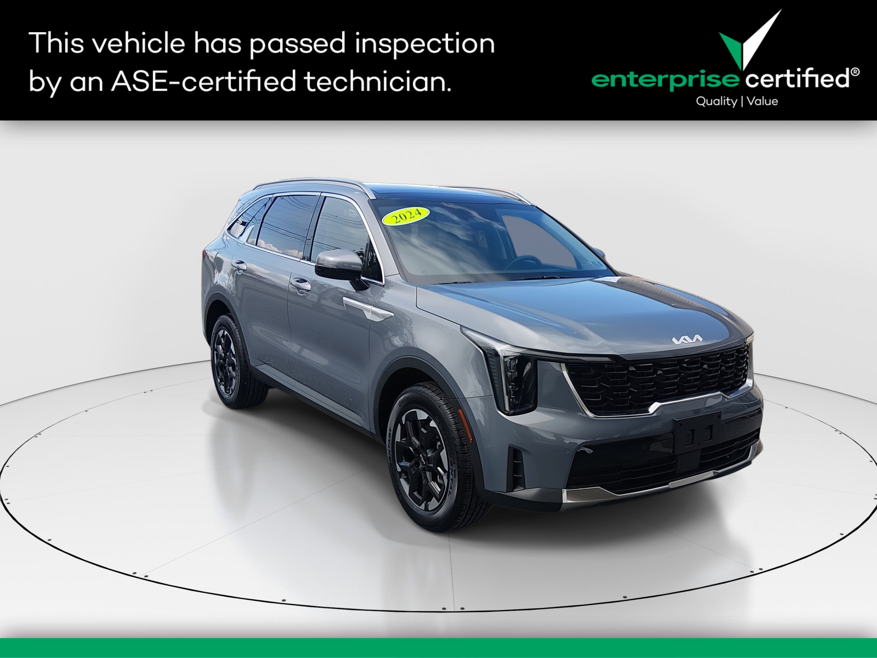 Used 2024 Kia Sorento S AWD