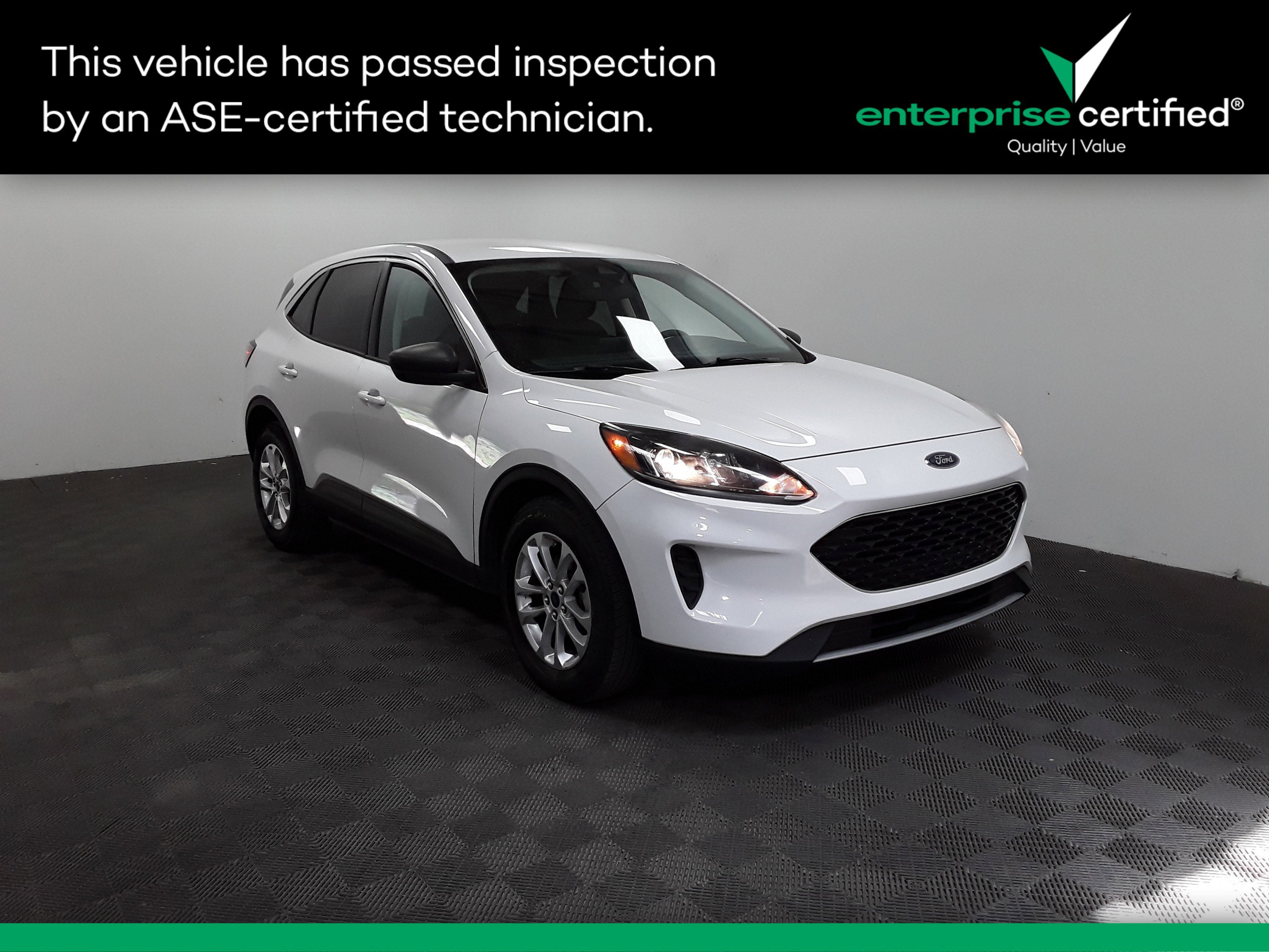 2022 Ford Escape SE FWD