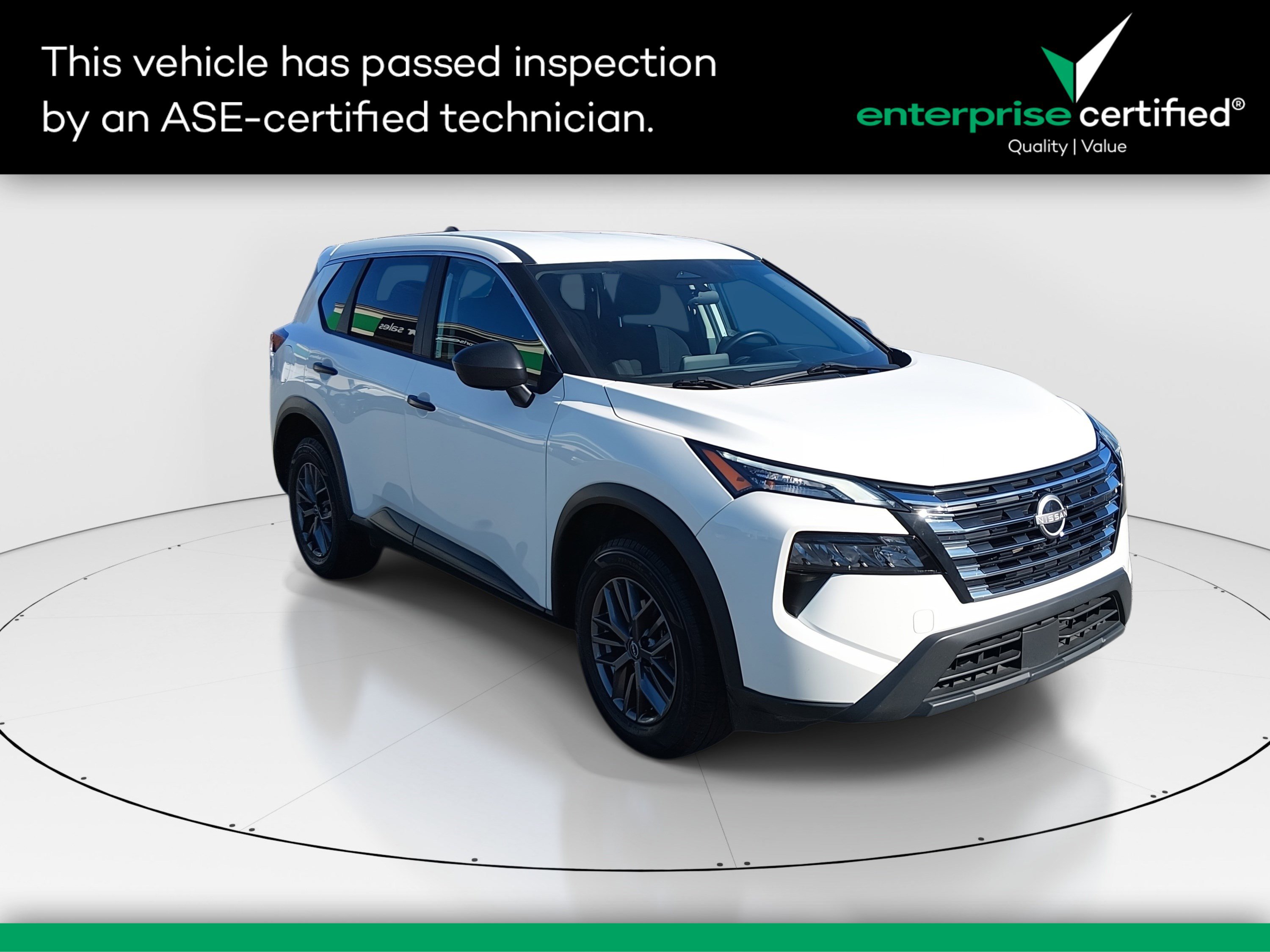 2024 Nissan Rogue S's photo