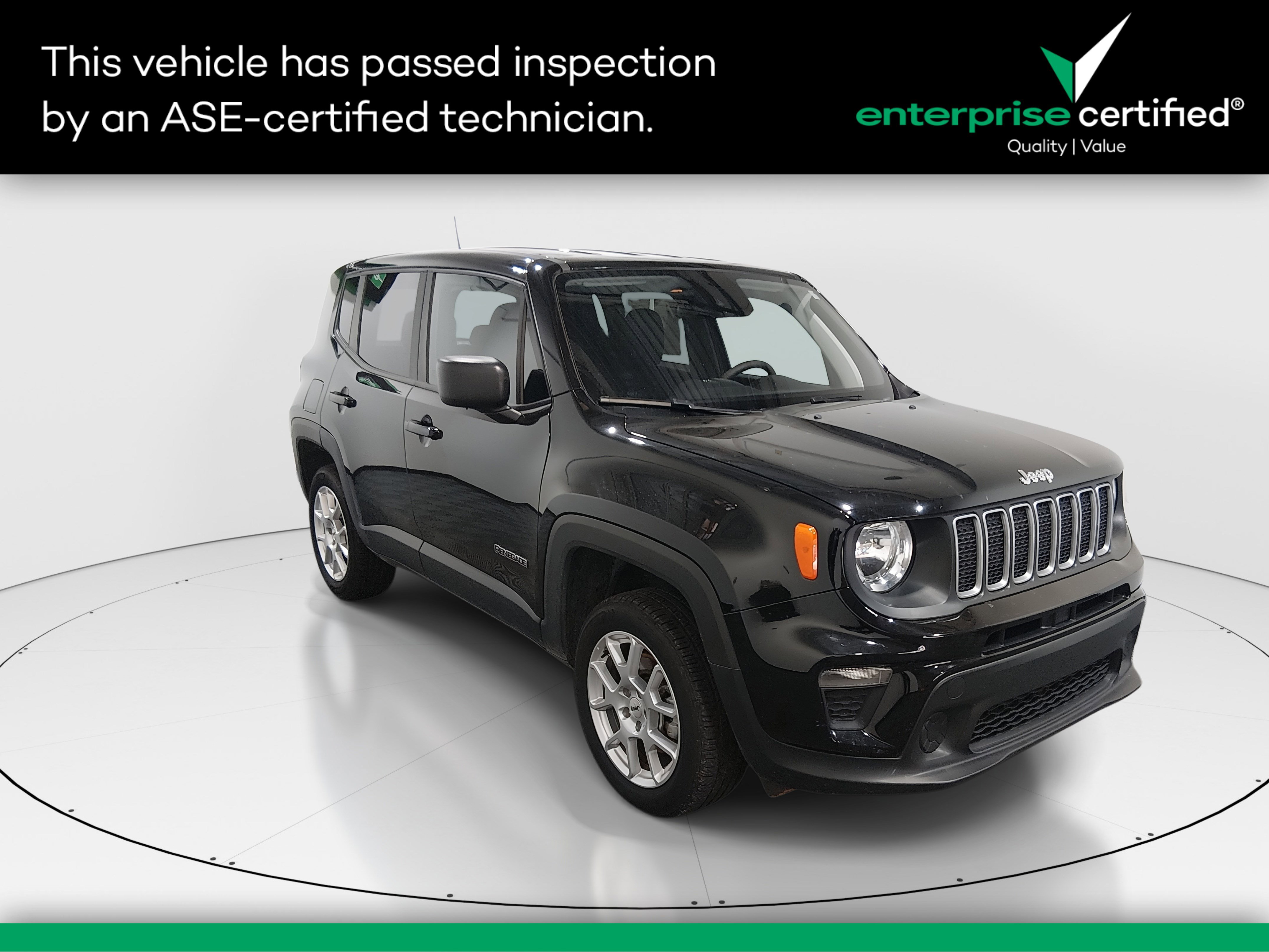2023 Jeep Renegade Latitude's photo