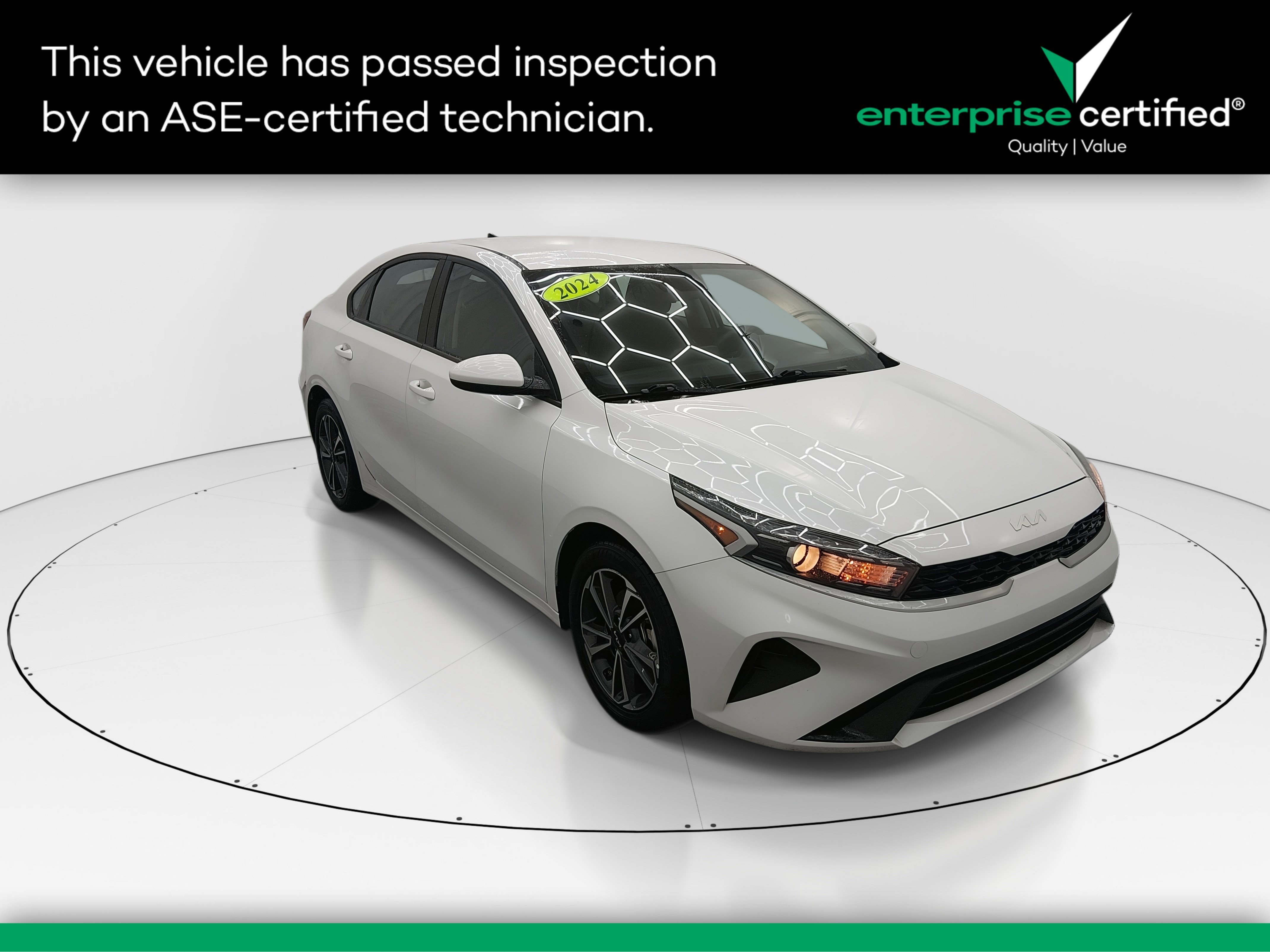 Used 2024 Kia Forte LXS IVT