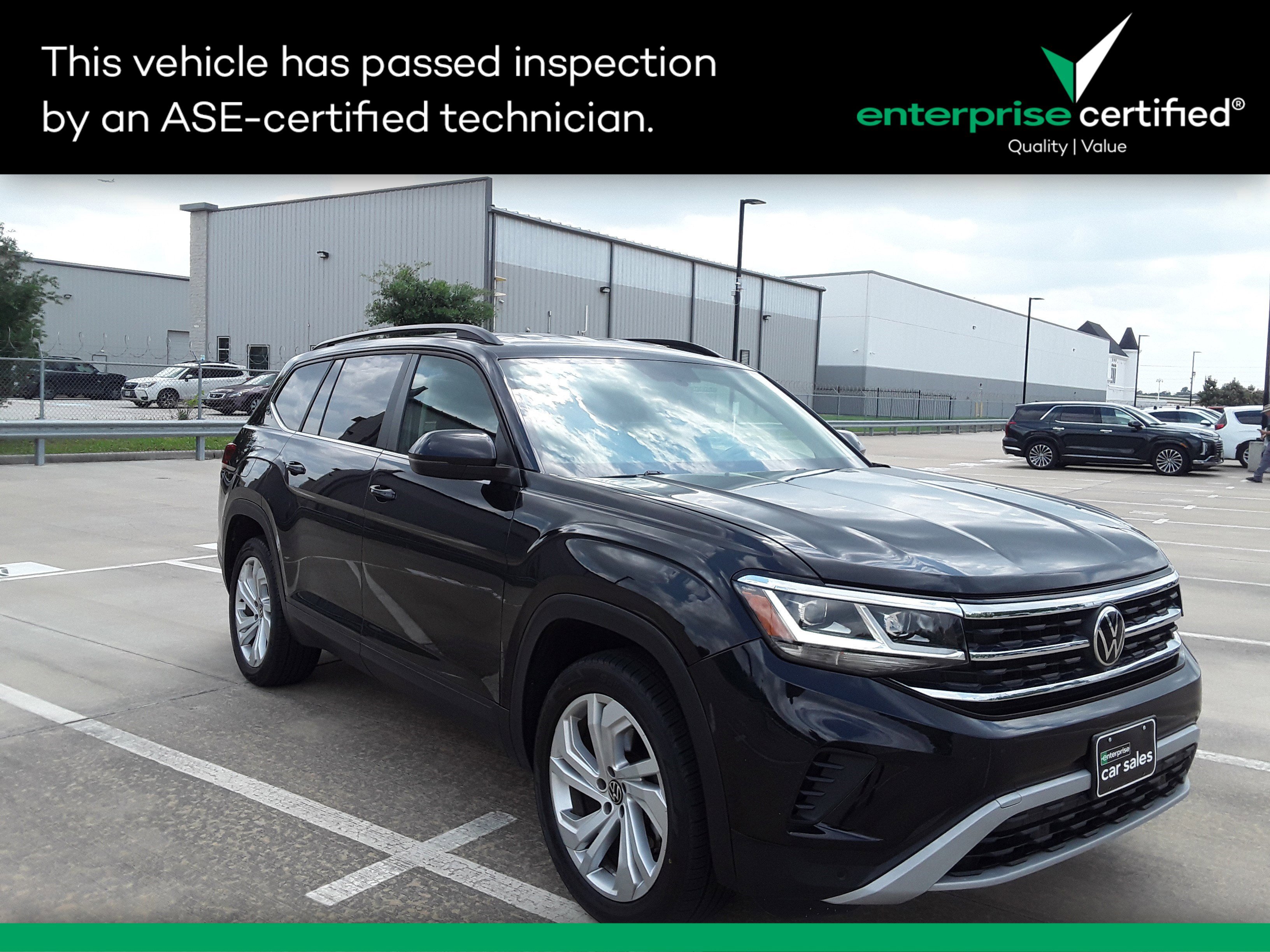 2022 Volkswagen Atlas 2.0T SE w/Technology FWD