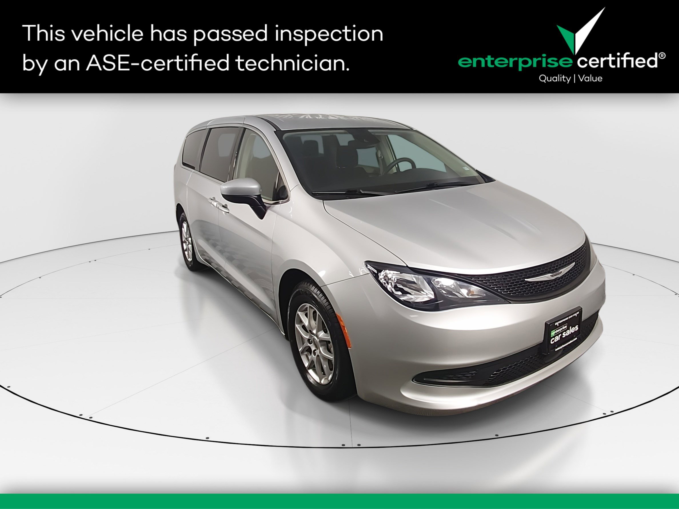 Used 2023 Chrysler Voyager LX FWD's photo