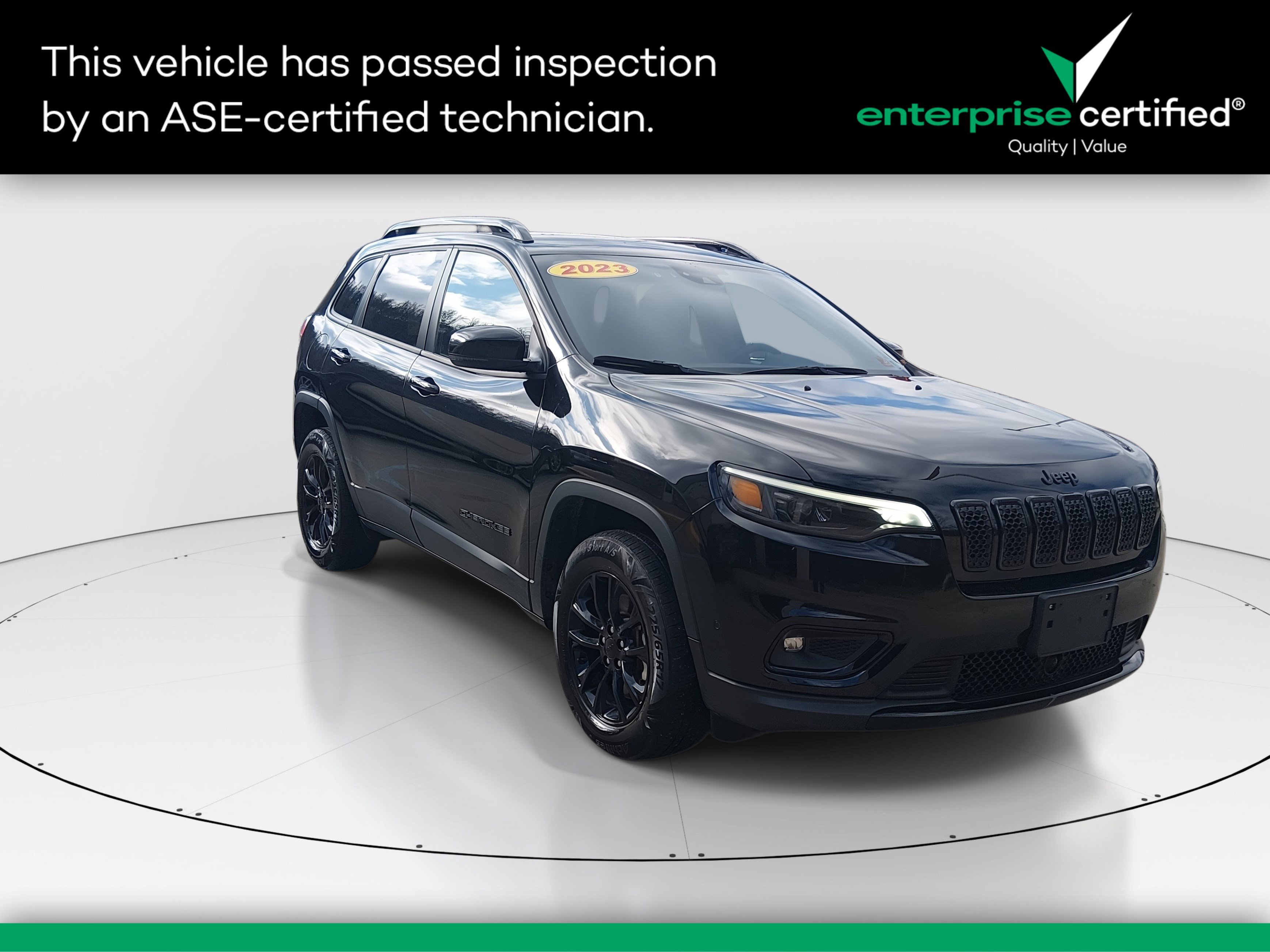 2023 Jeep Cherokee Altitude Lux's photo