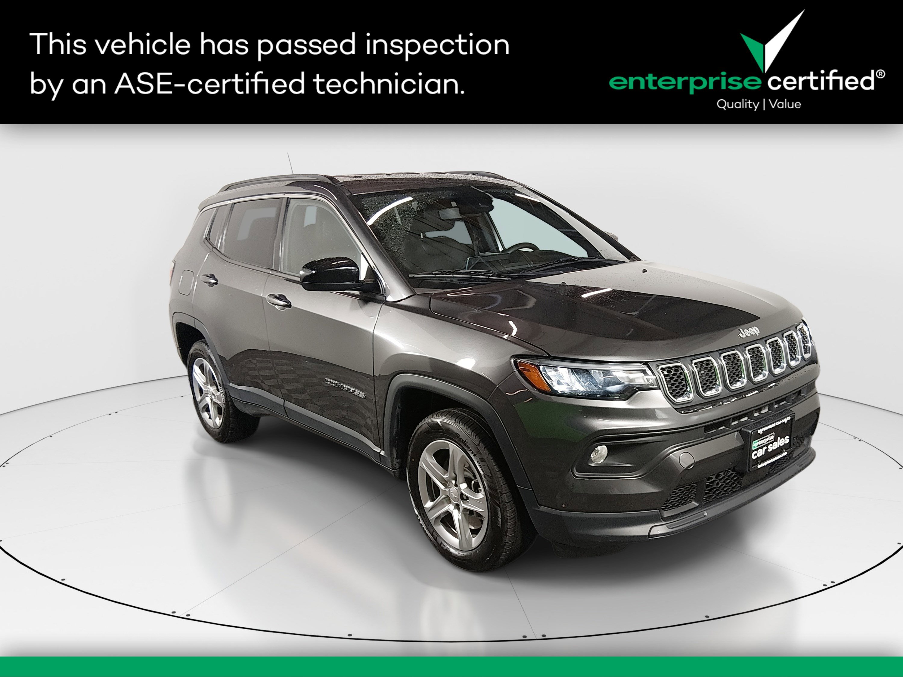 2024 Jeep Compass Latitude's photo