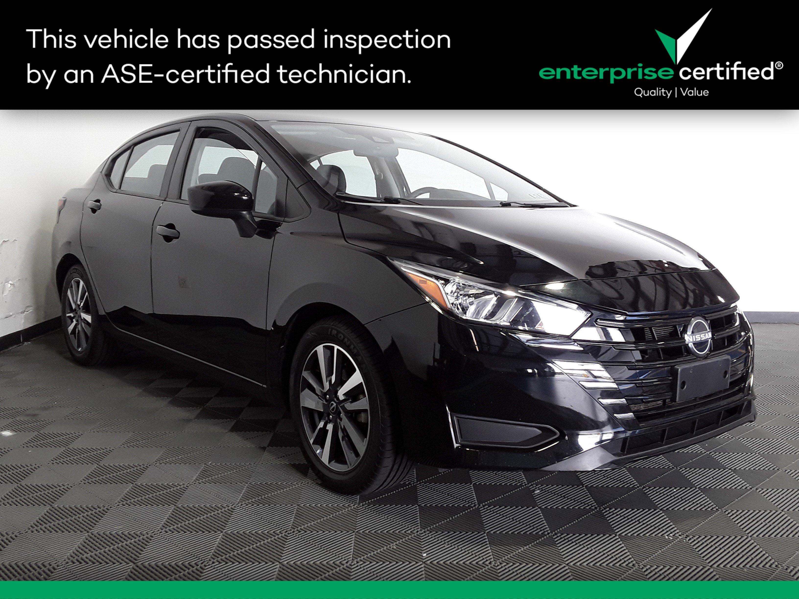 Used 2023 Nissan Versa SV CVT