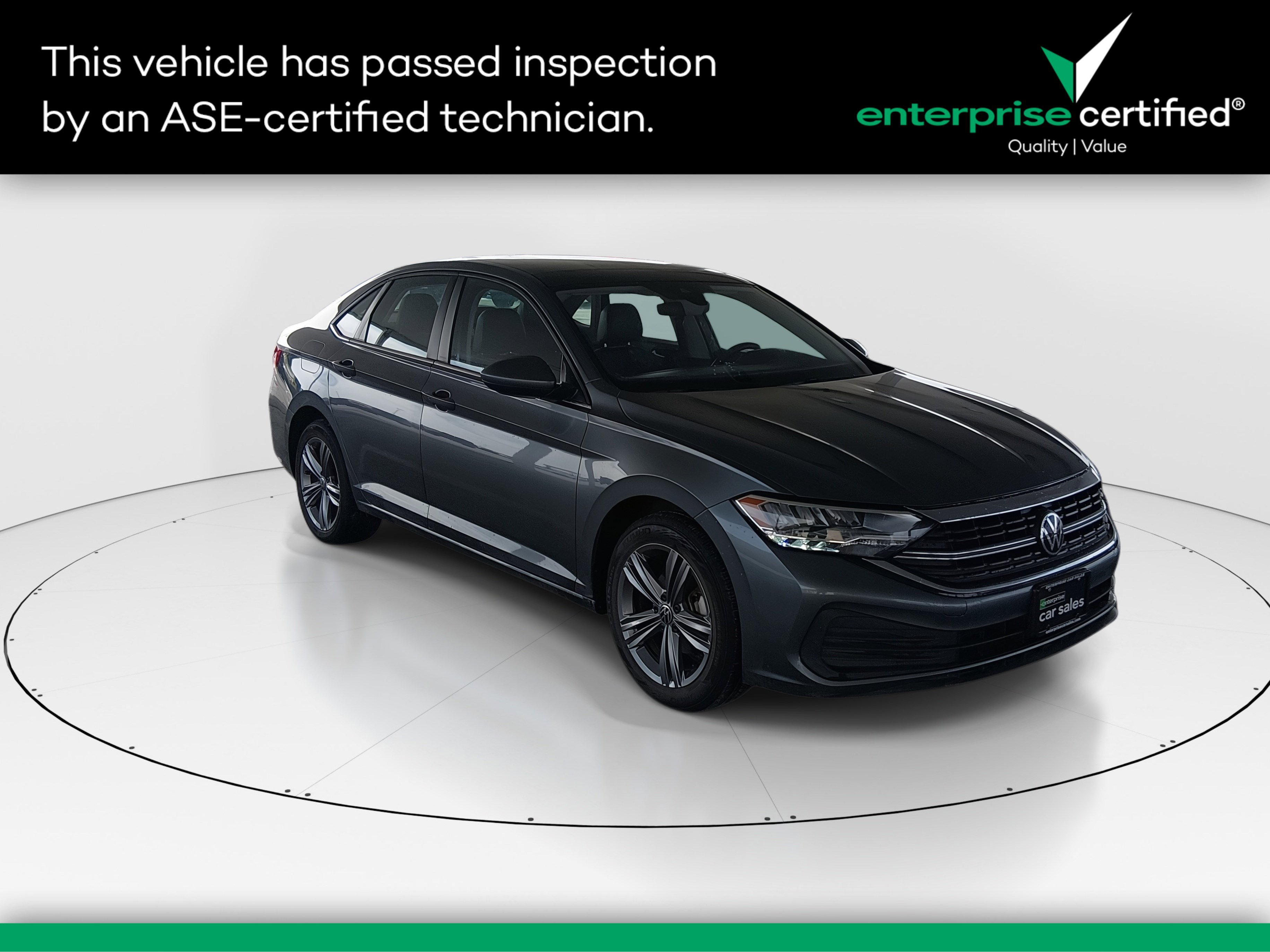 Used 2024 Volkswagen Jetta SE Auto