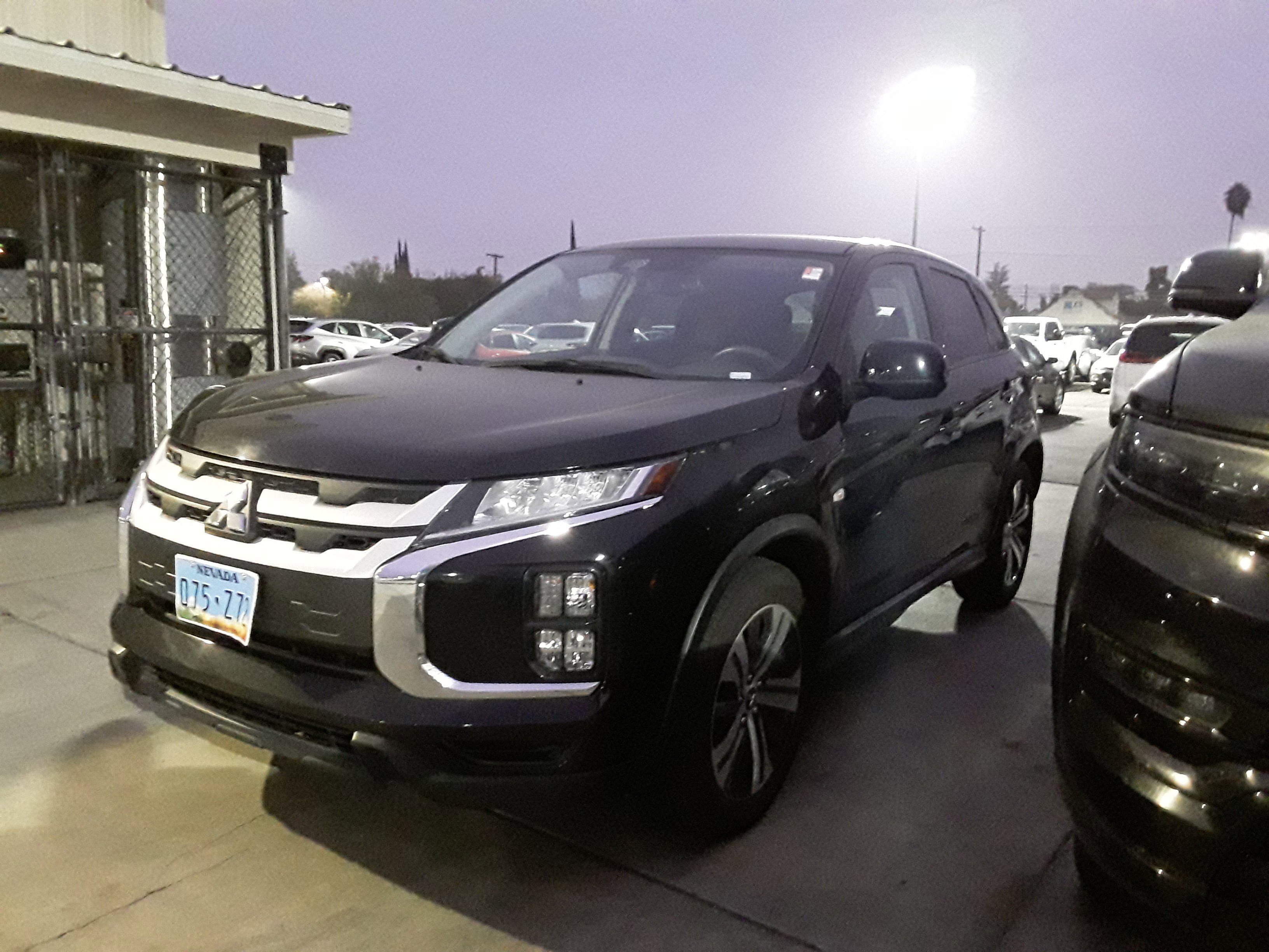 2024 Mitsubishi Outlander Sport ES's photo