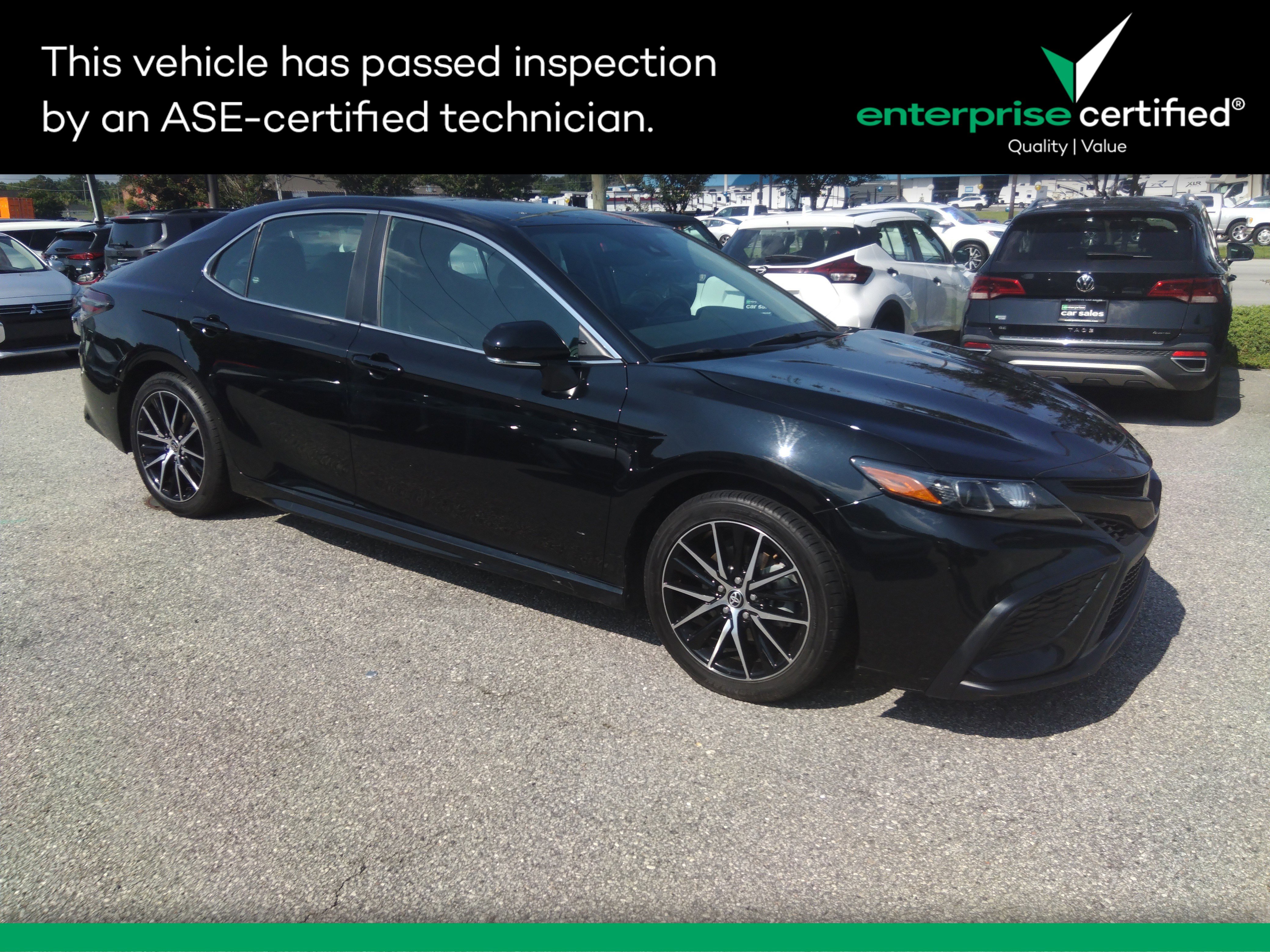 2023 Toyota Camry SE Auto