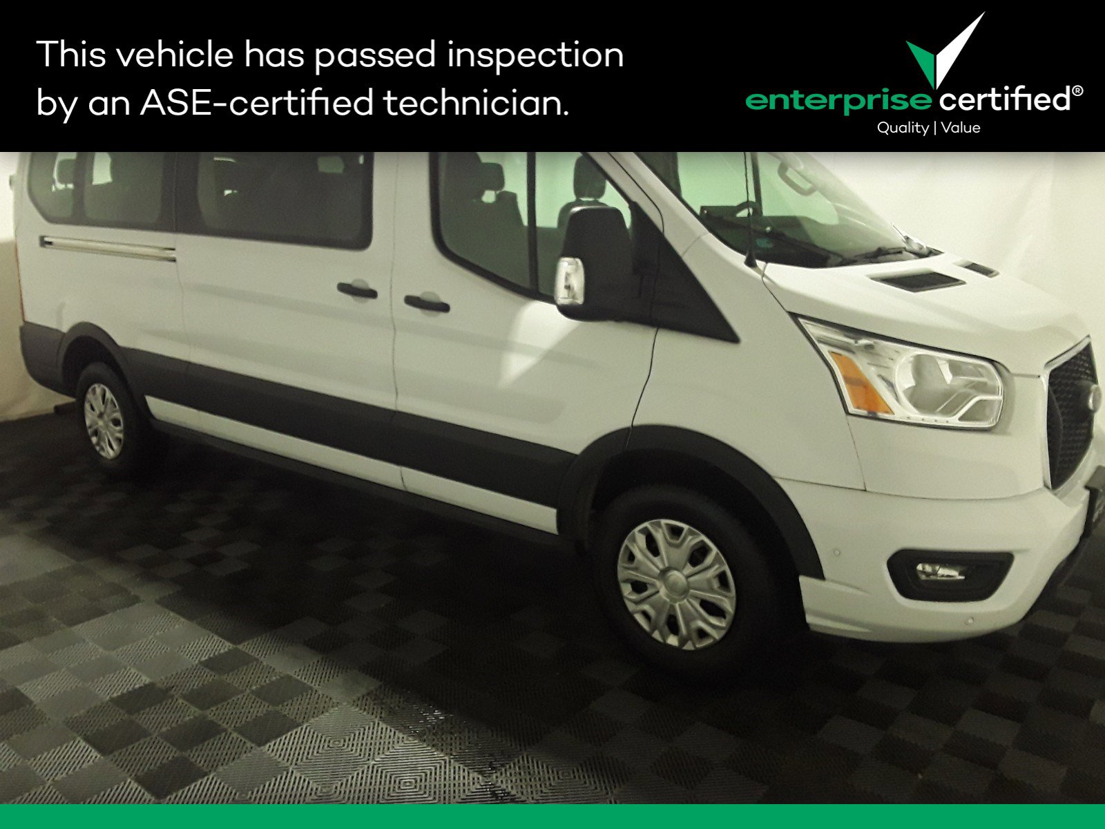 2022 Ford Transit Passenger Wagon T-350 148