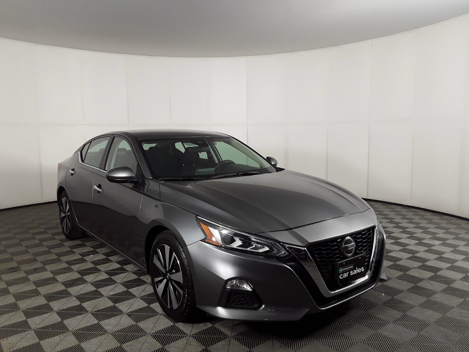 Used 2022 Nissan Altima 2.5 SV Sedan