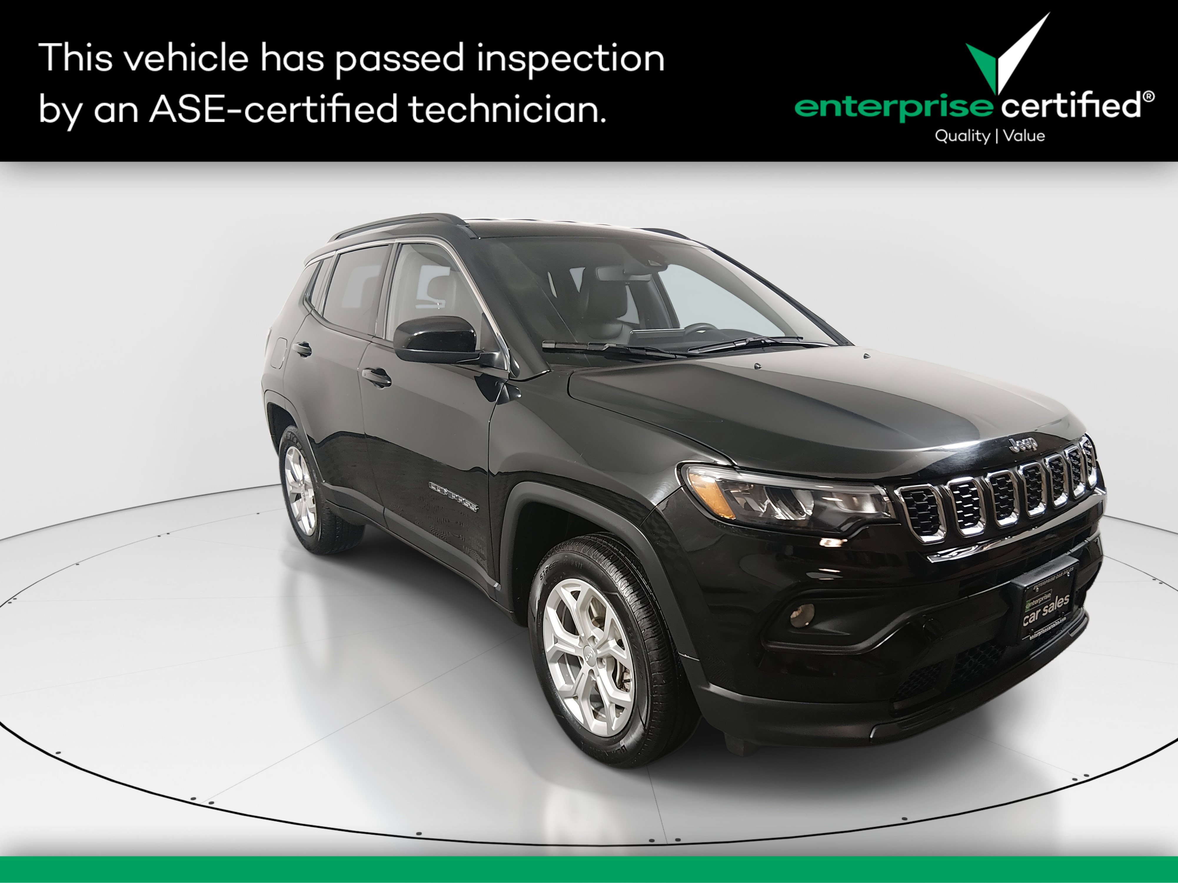 2024 Jeep Compass Latitude's photo