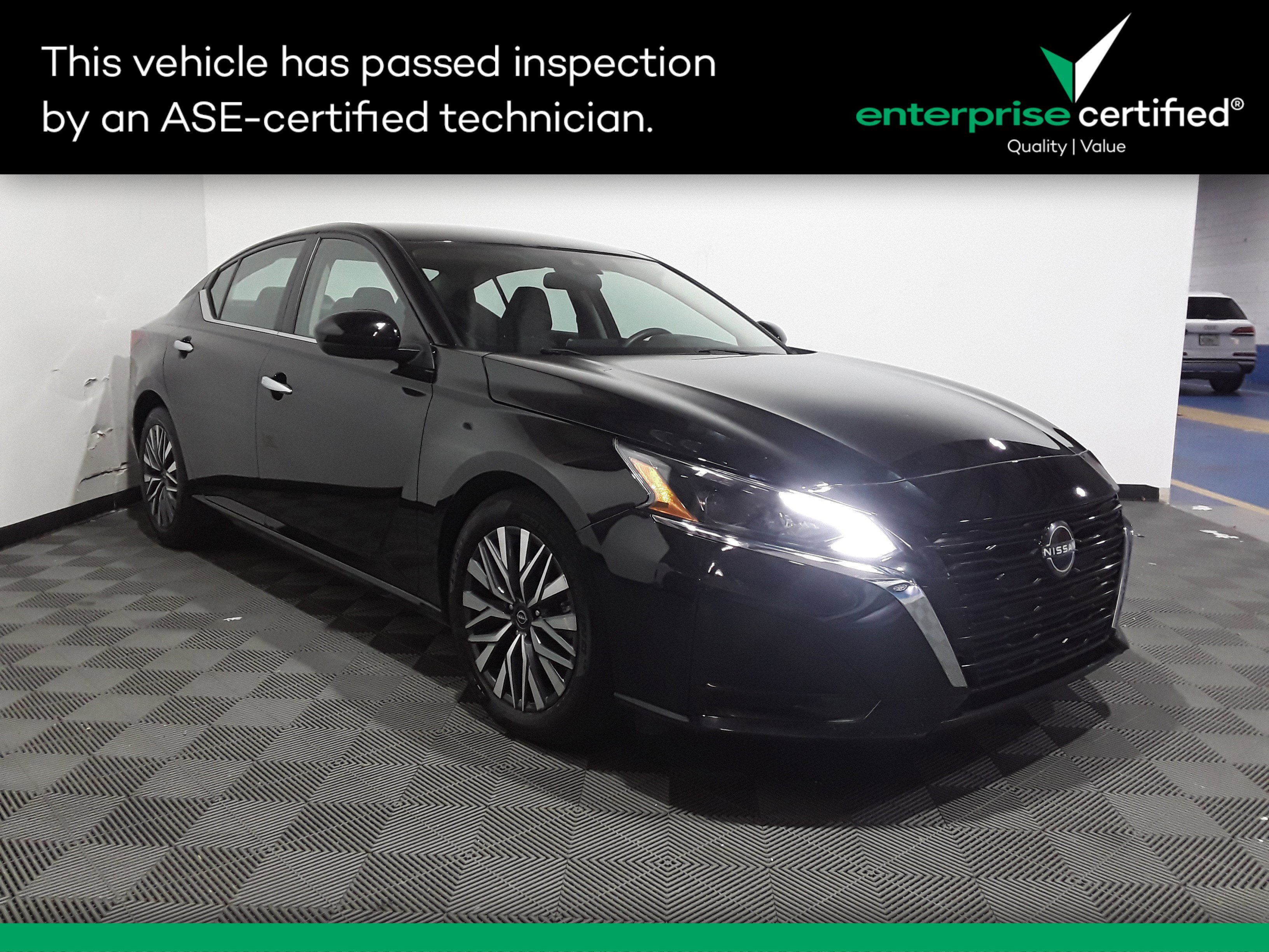 2023 Nissan Altima SV