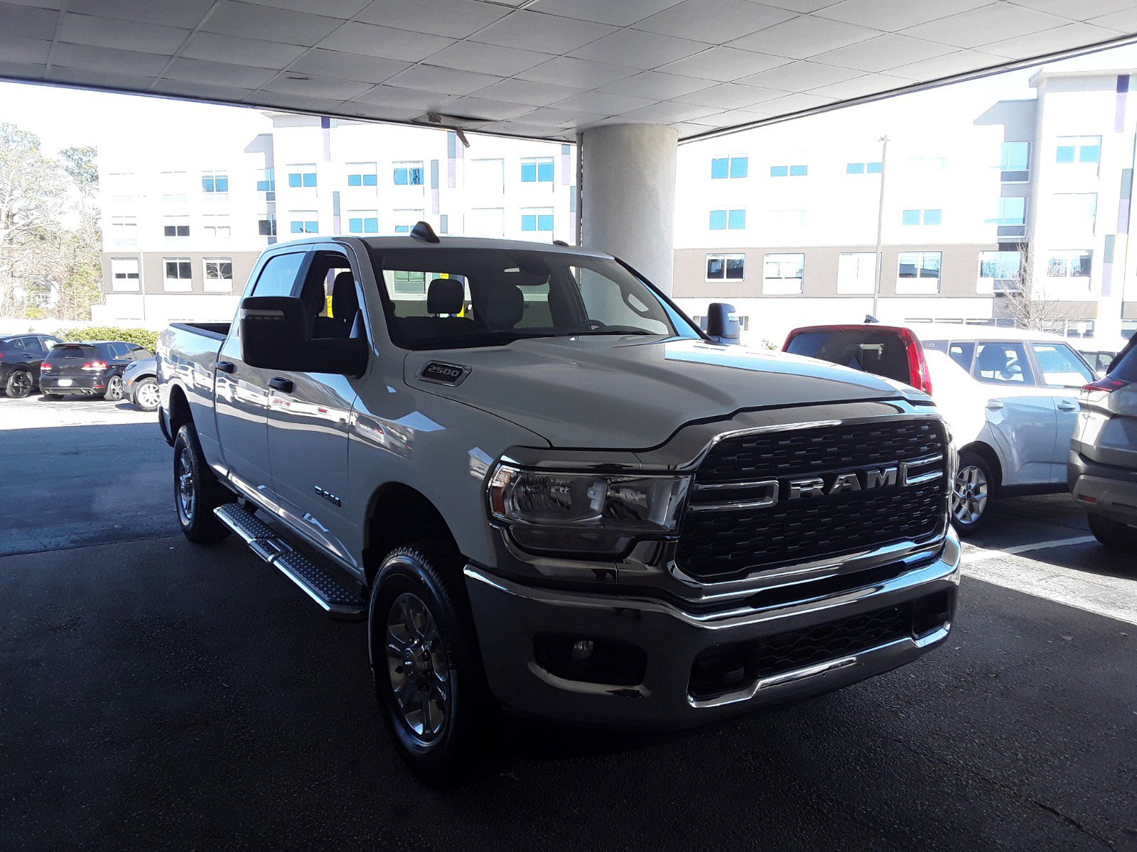 2023 Ram 2500 Big Horn 4x4 Crew Cab 6'4