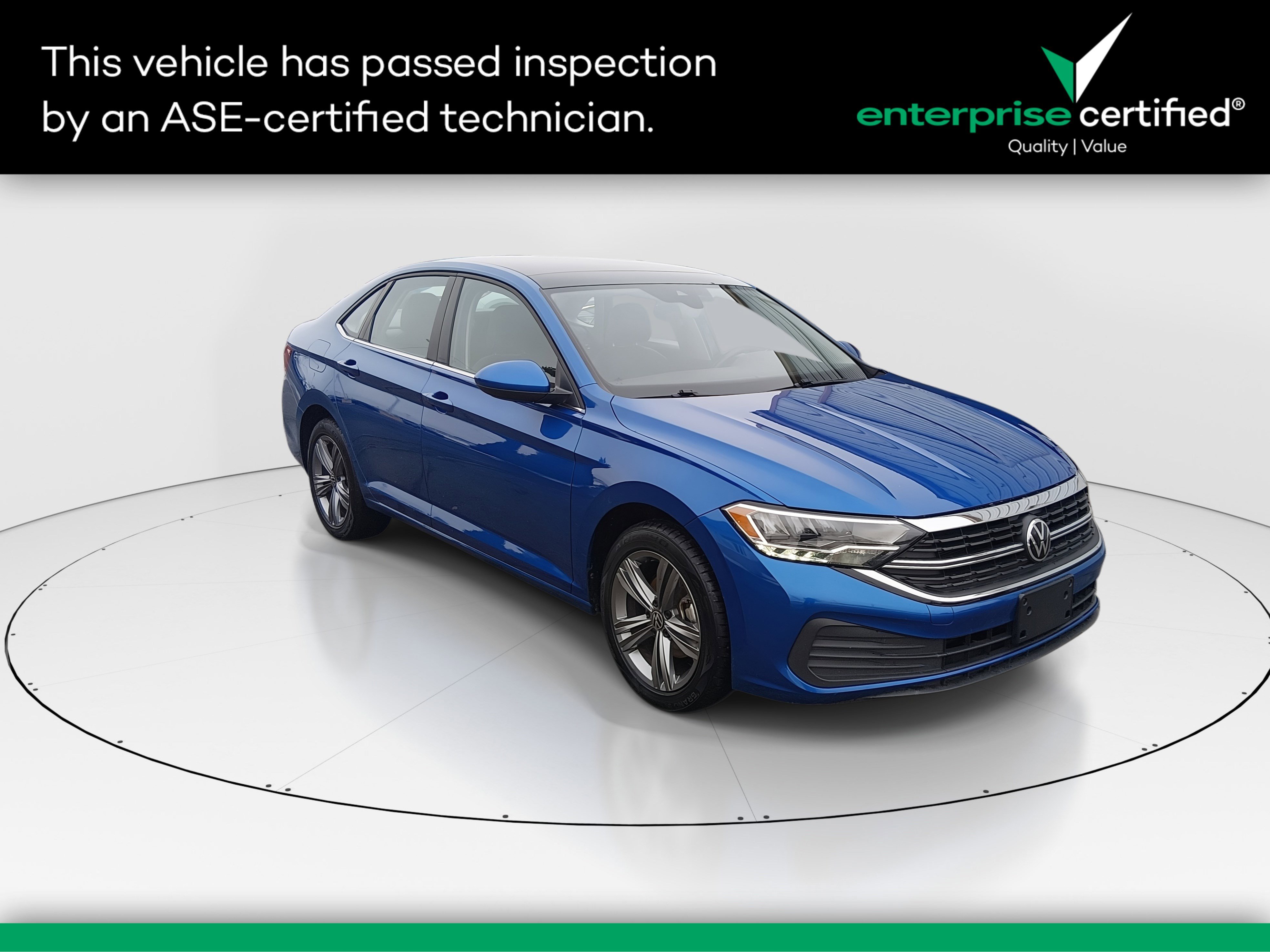 Used 2024 Volkswagen Jetta SE Auto