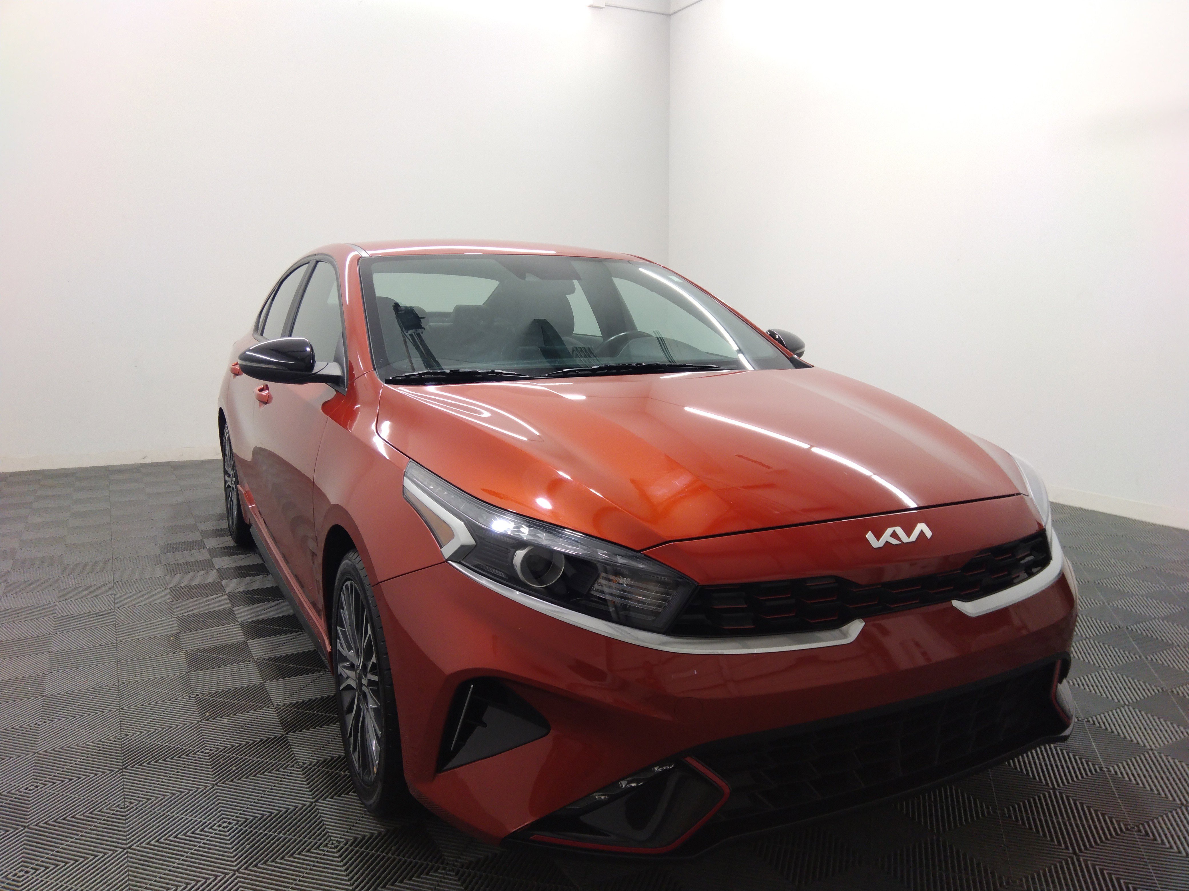 2023 Kia Forte GT-Line IVT