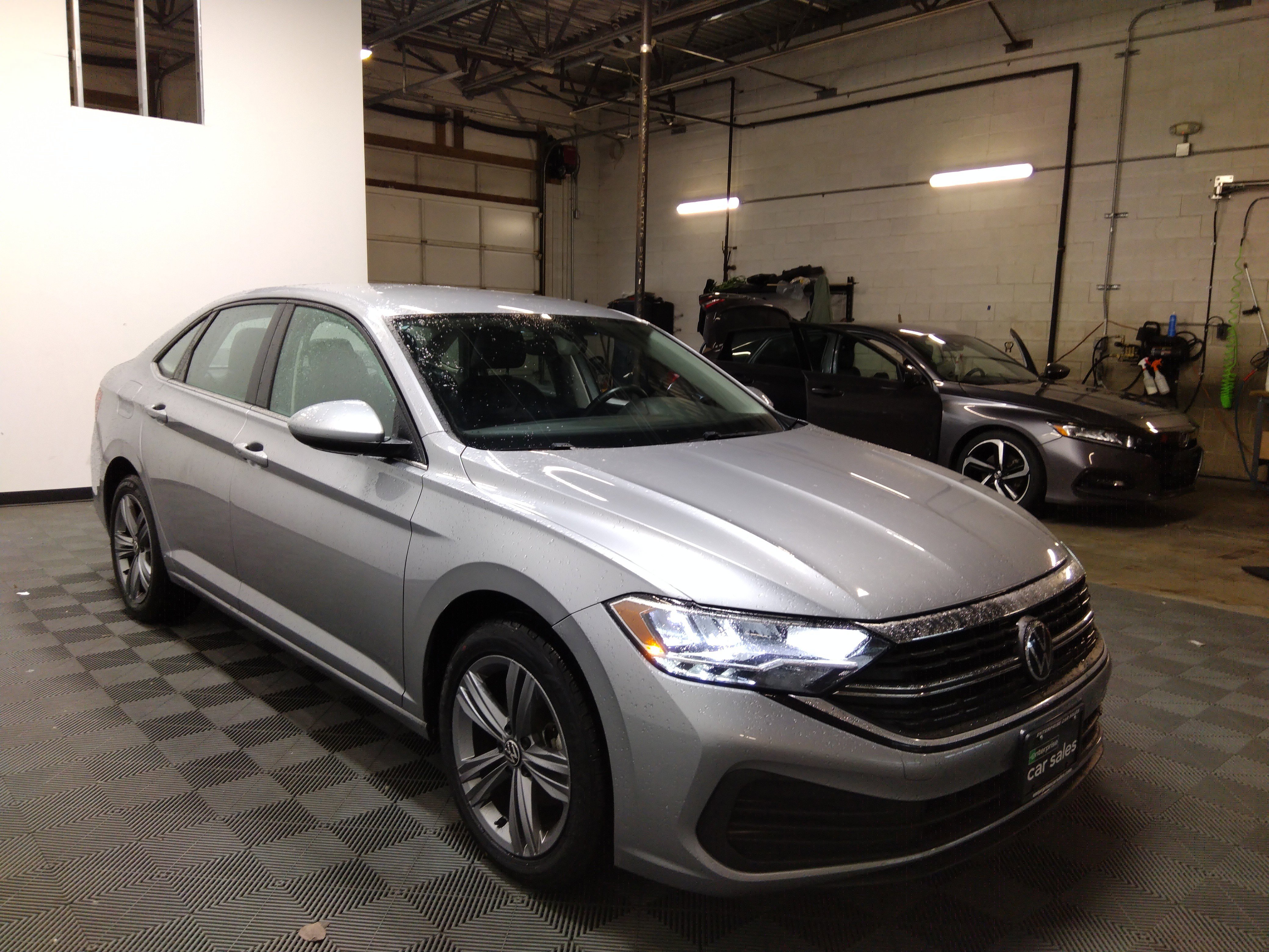 2024 Volkswagen Jetta SE Auto