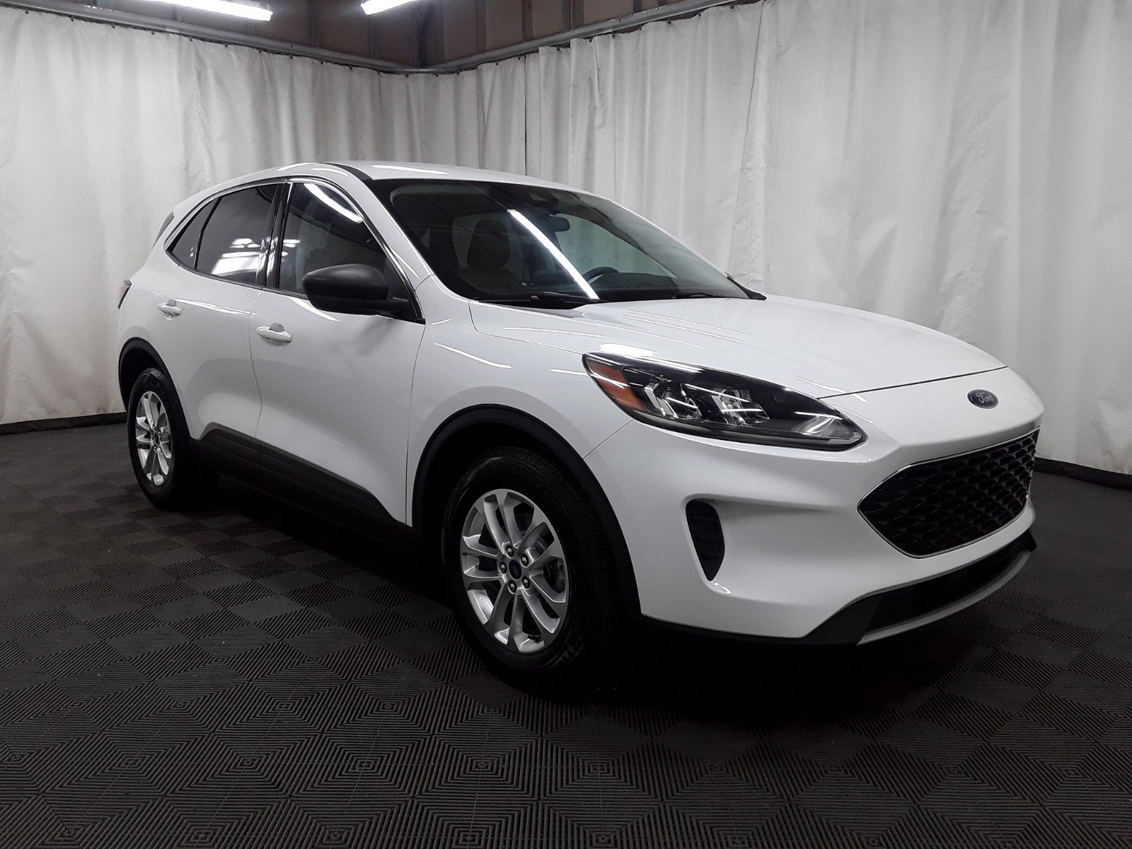 Used 2022 Ford Escape SE FWD