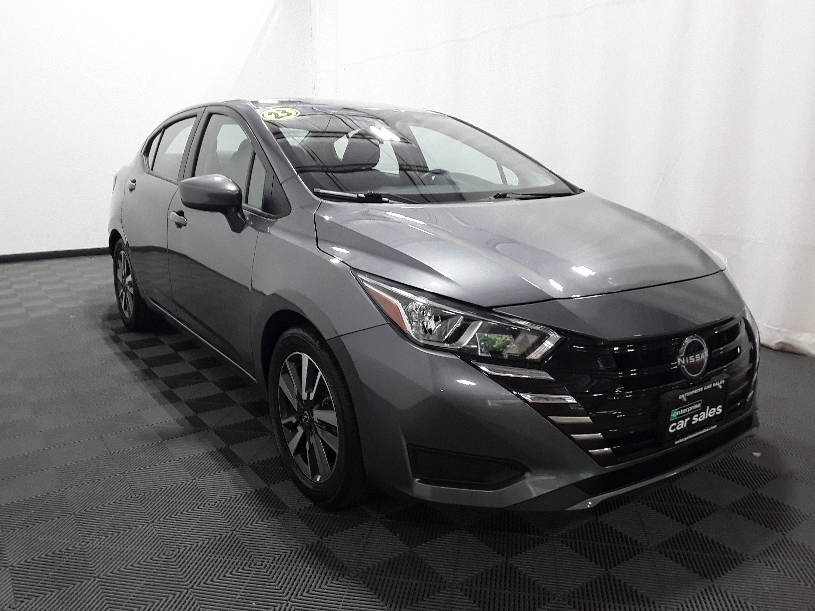 2023 Nissan Versa Sedan
