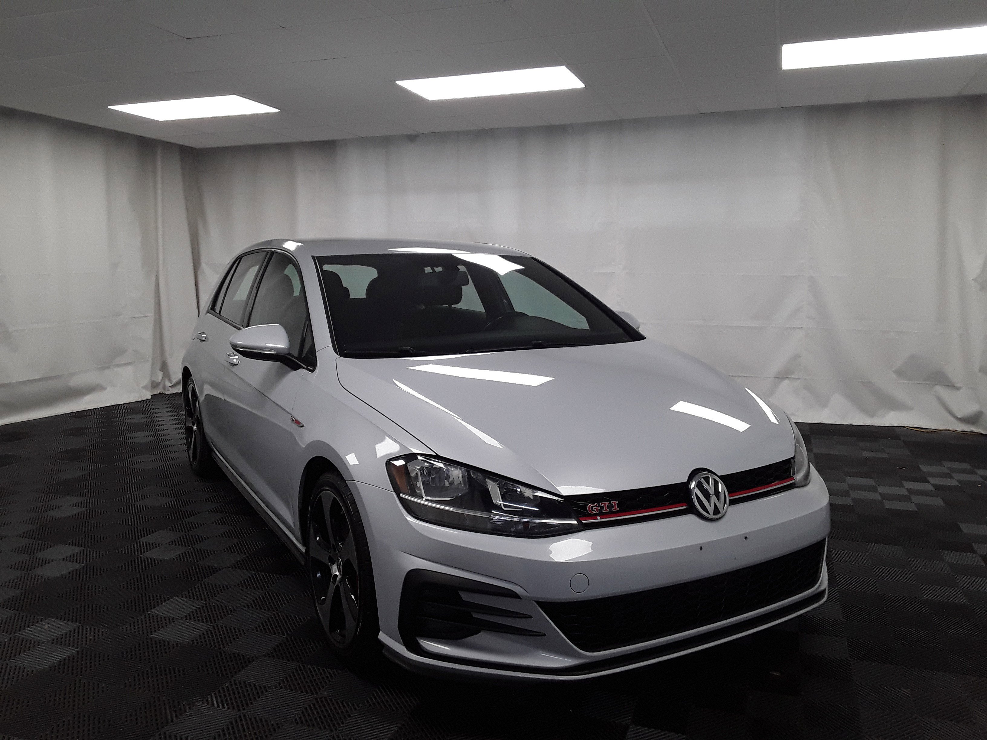 2019 Volkswagen Golf GTI 2.0T S DSG