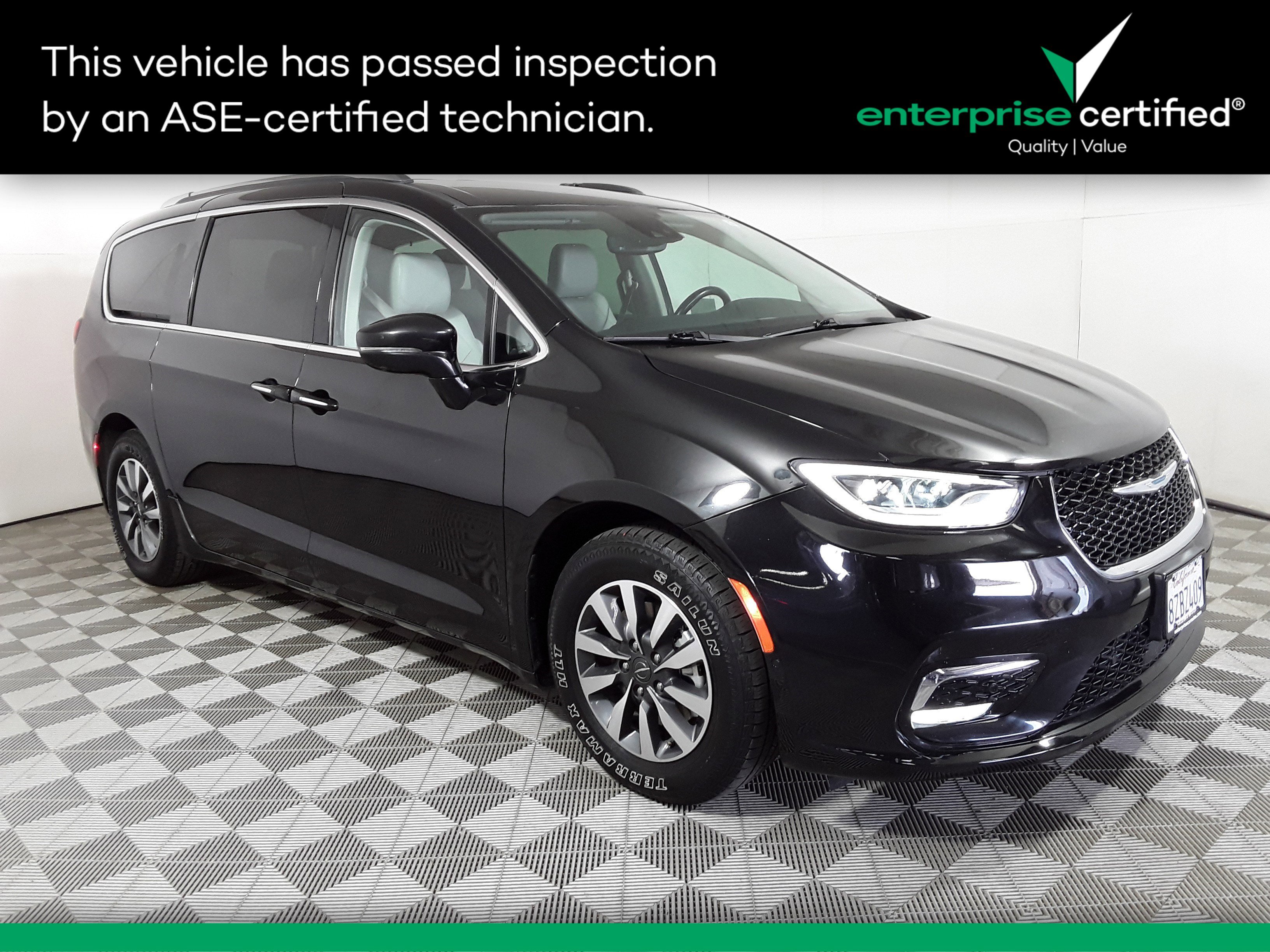 2021 Chrysler Pacifica Hybrid Touring L FWD