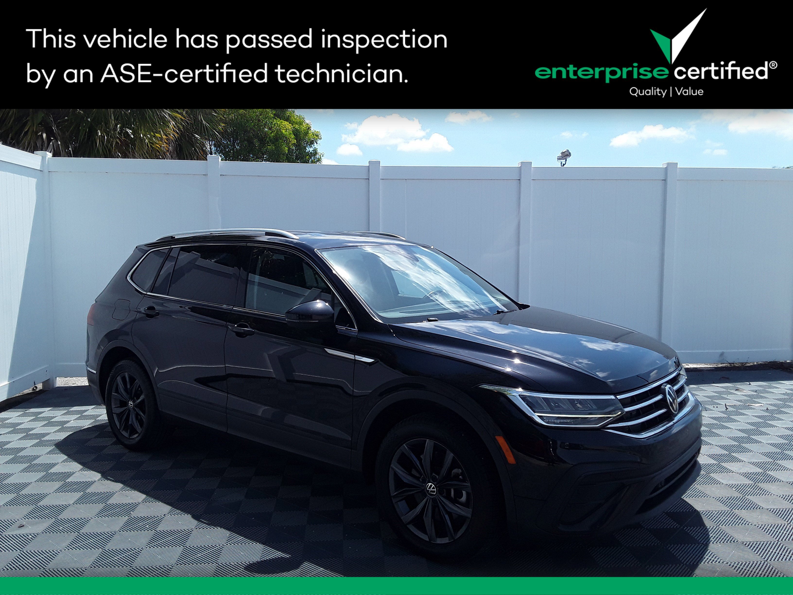 2023 Volkswagen Tiguan 2.0T SE FWD