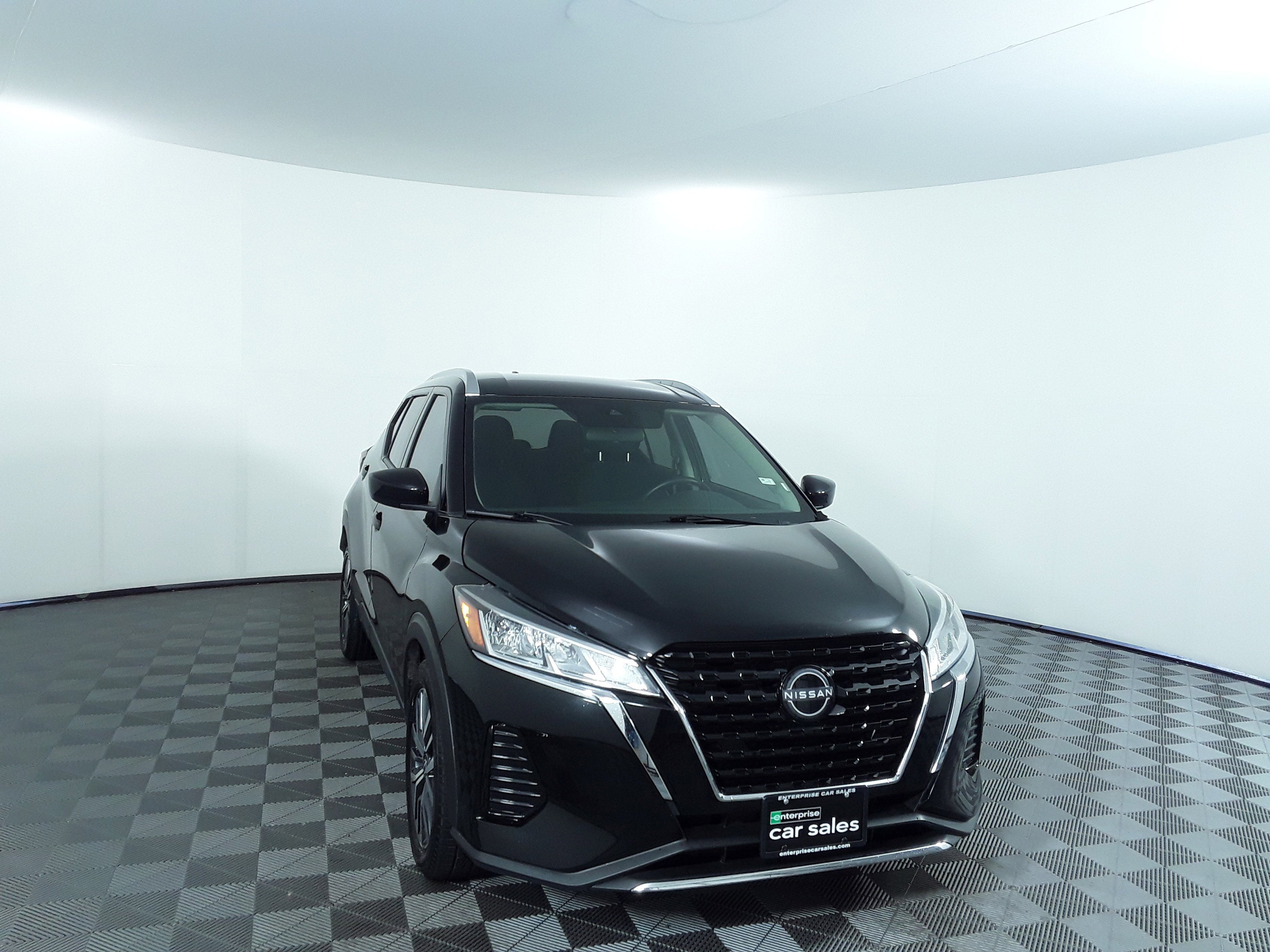 2023 Nissan Kicks SV FWD