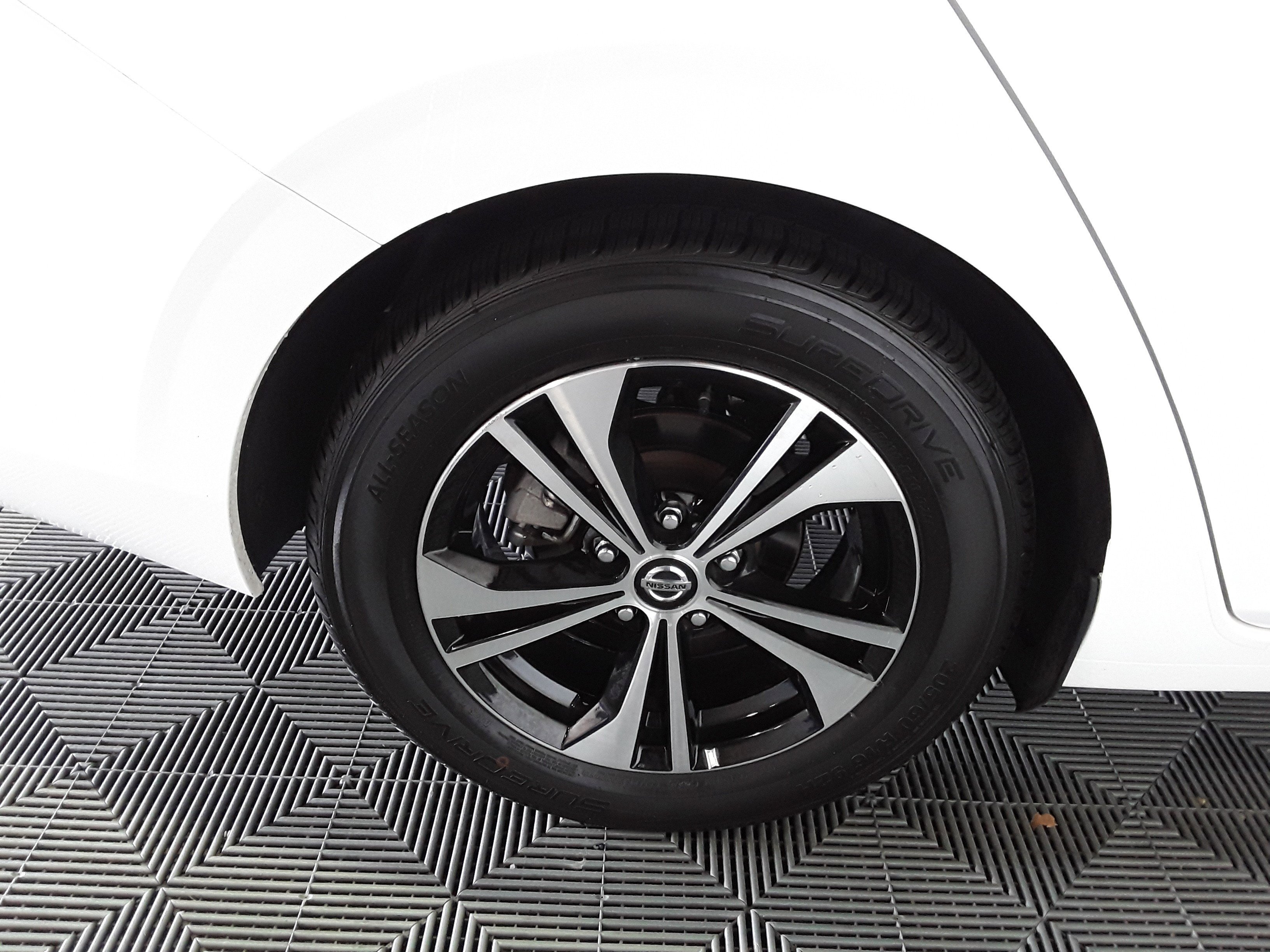 Image of Used 2023 Nissan Sentra SV CVT