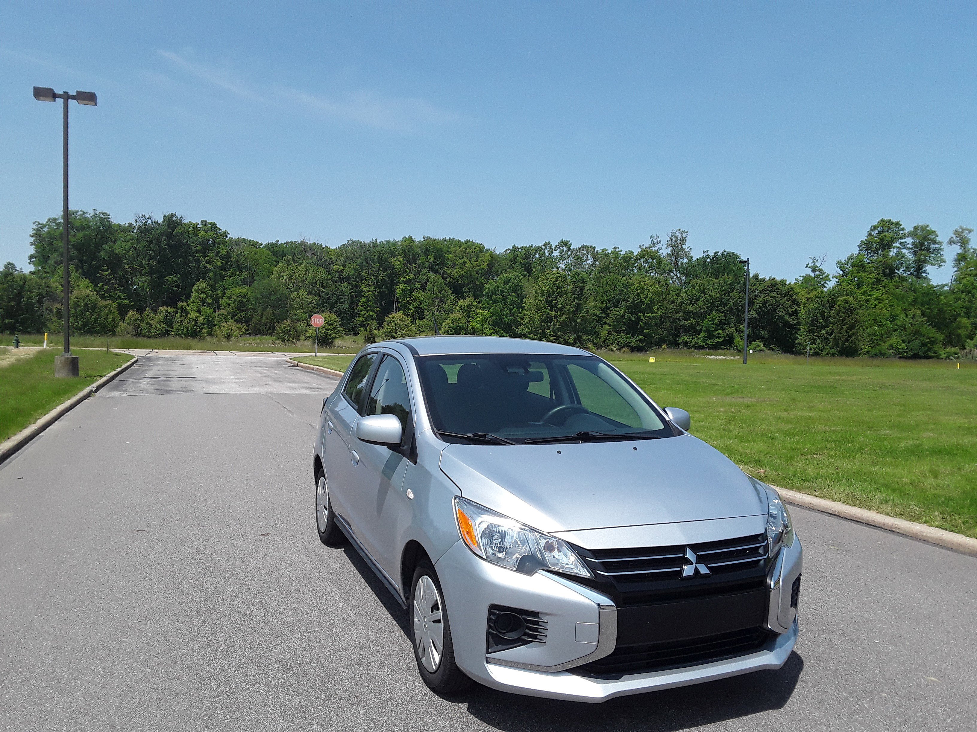 2022 Mitsubishi Mirage ES CVT