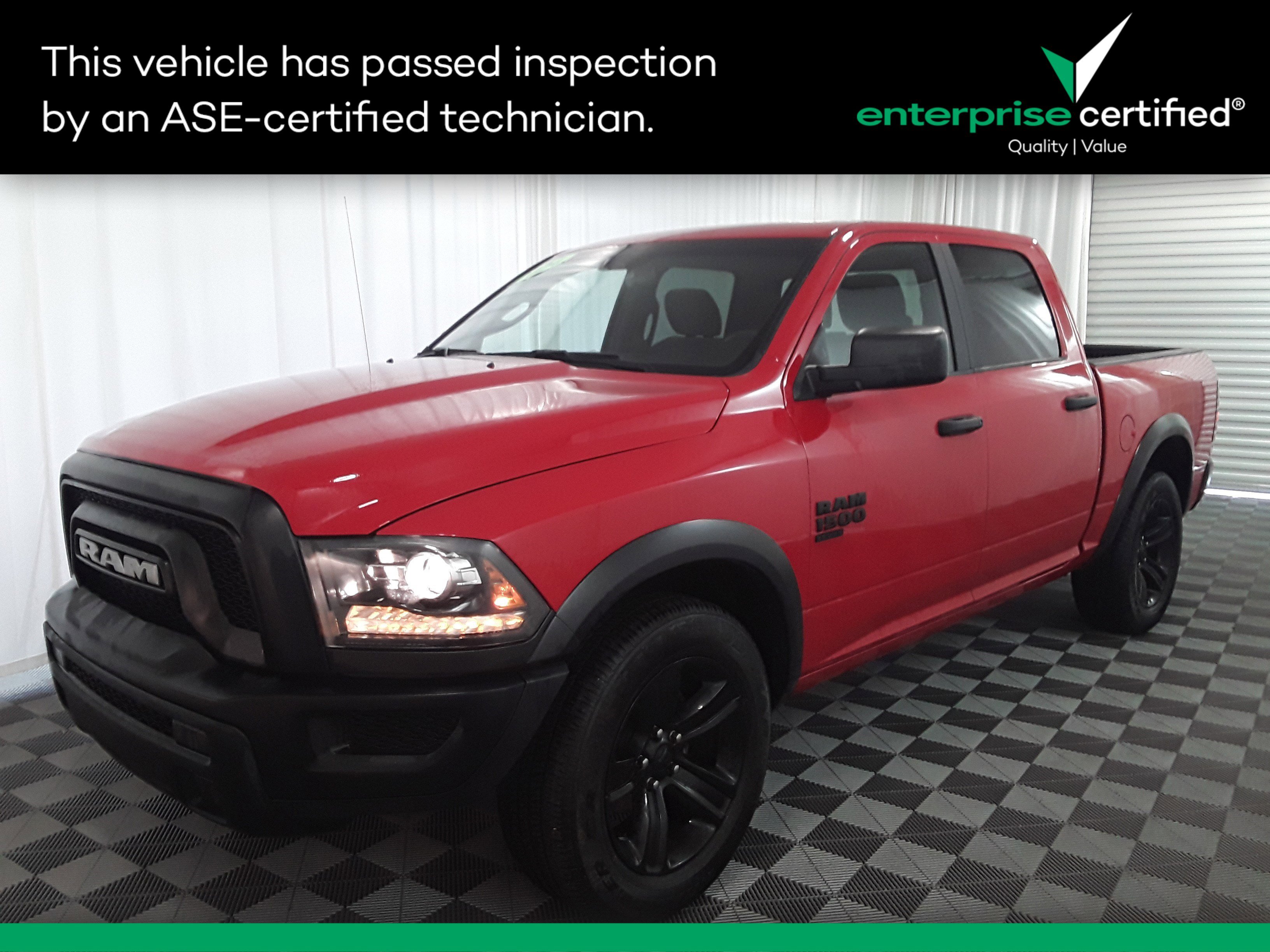 2024 Ram 1500 Classic Warlock 4x2 Crew Cab 5'7