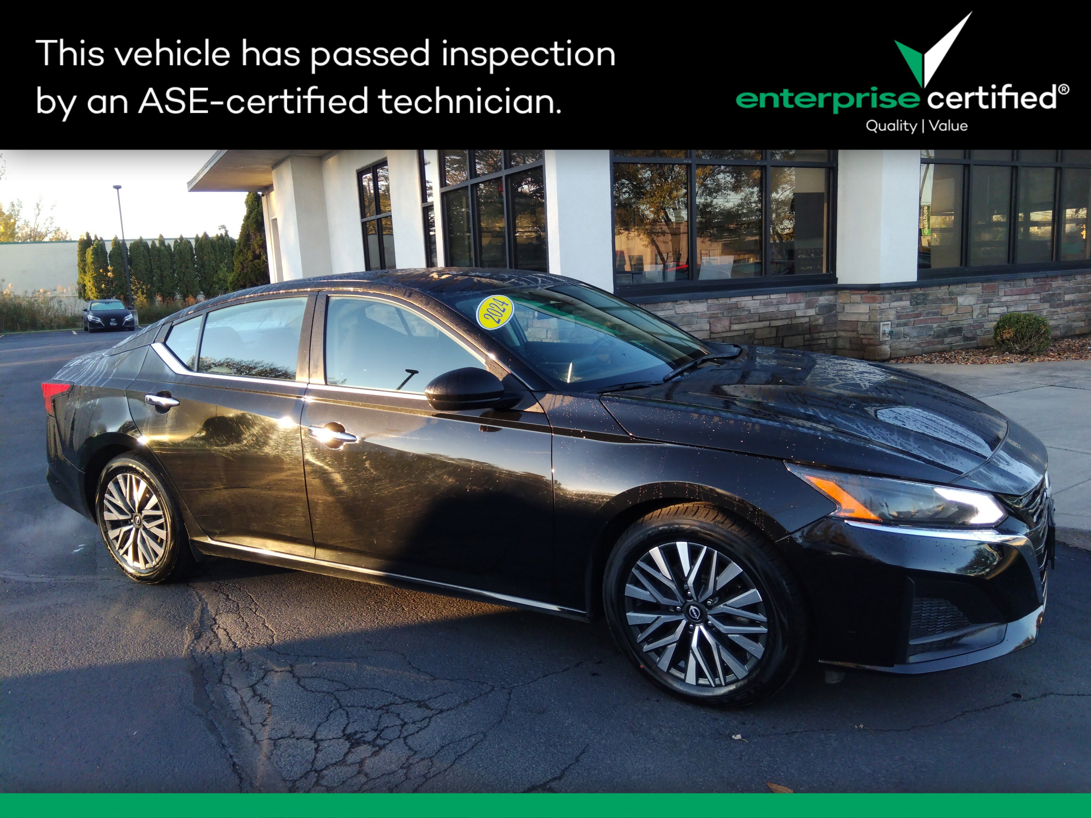 2024 Nissan Altima SV's photo