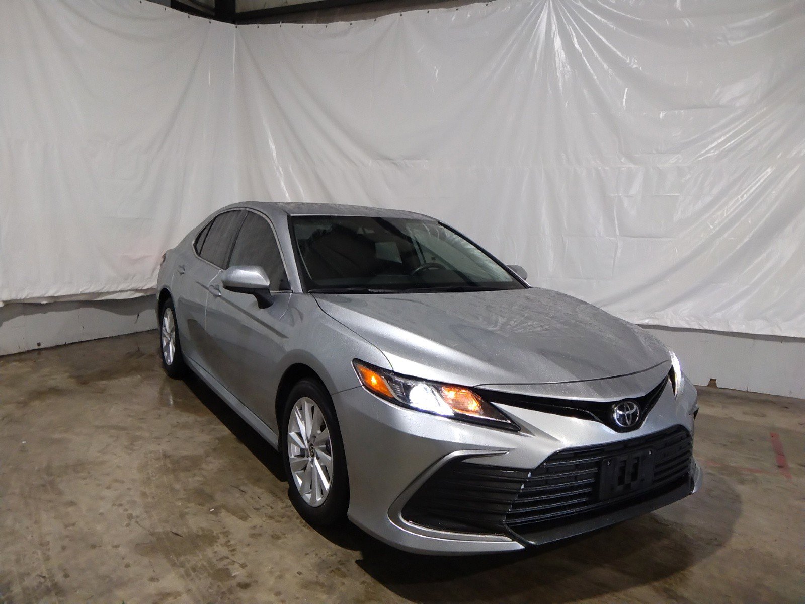 2021 Toyota Camry LE Auto