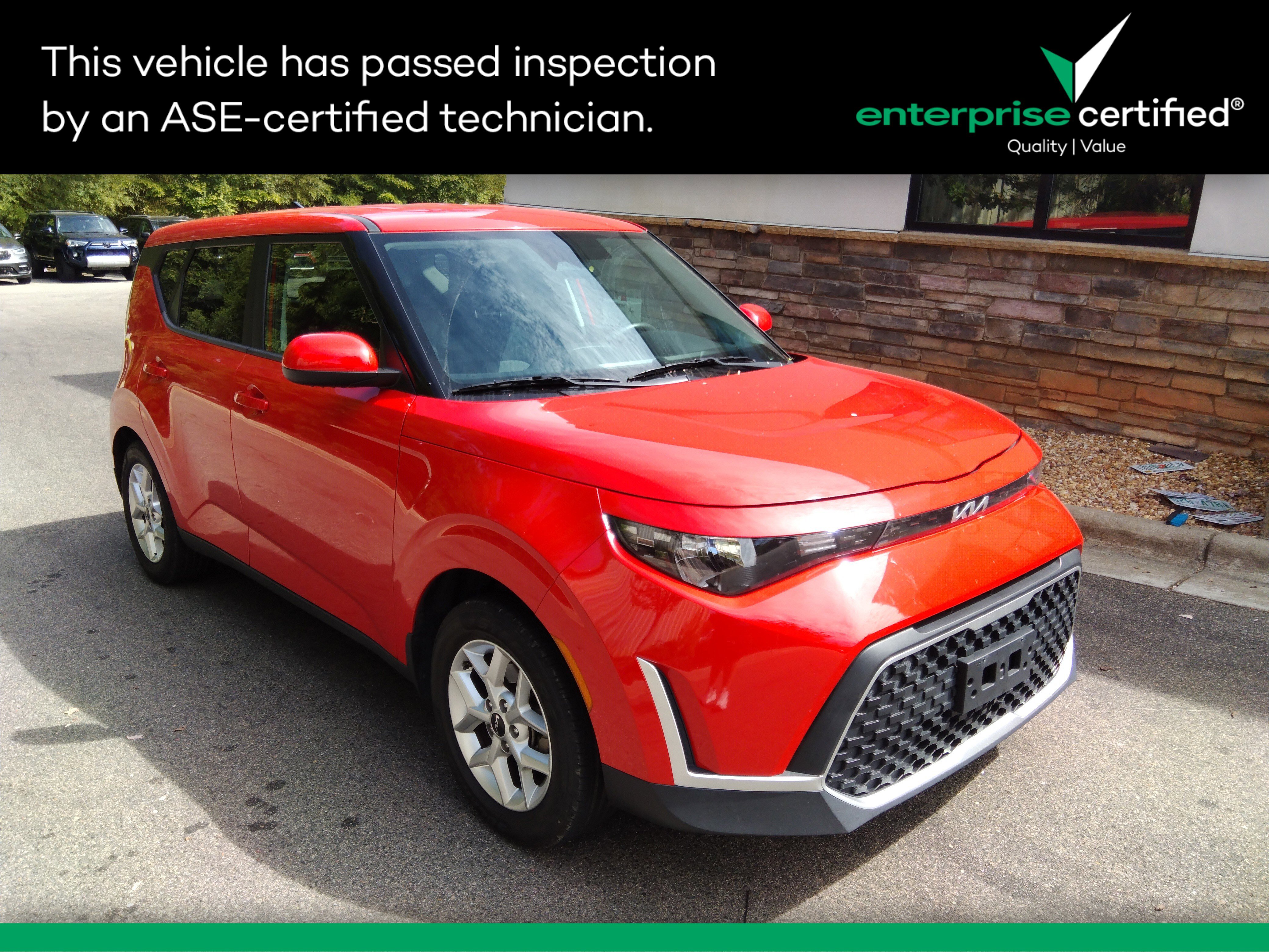Used 2023 Kia Soul LX IVT