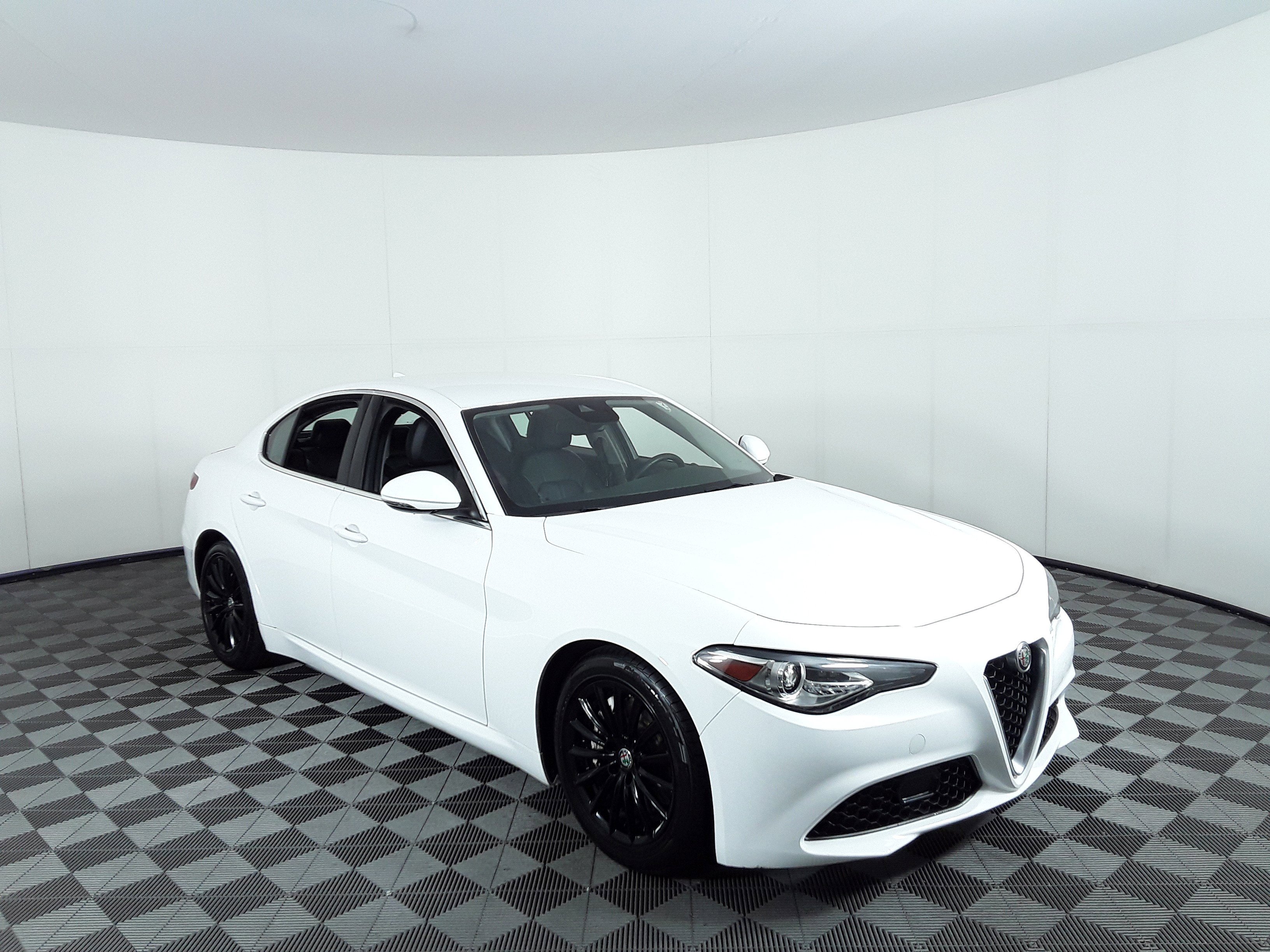 2021 Alfa Romeo Giulia RWD