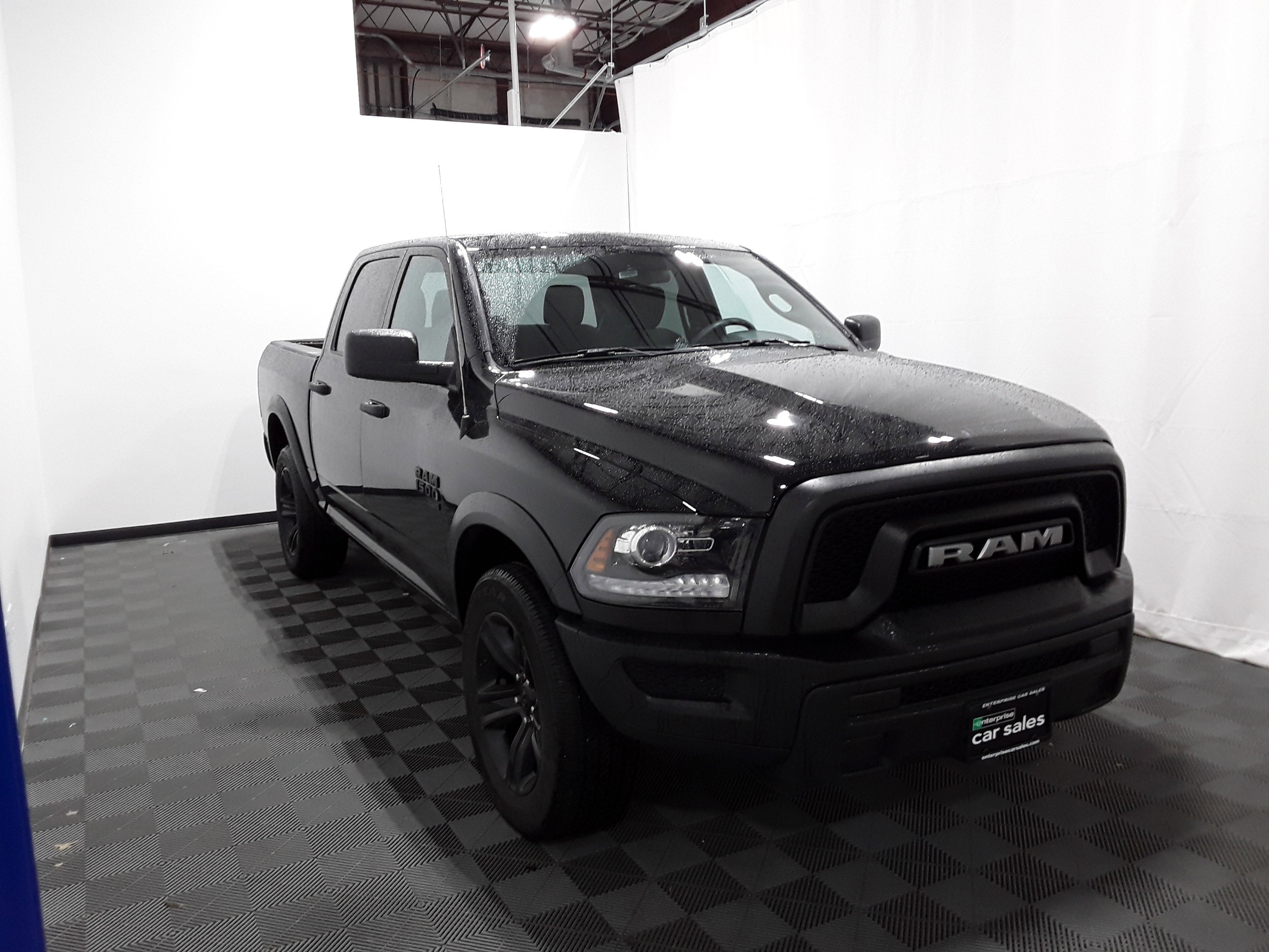 2024 Ram 1500 Classic Warlock 4x4 Crew Cab 5'7