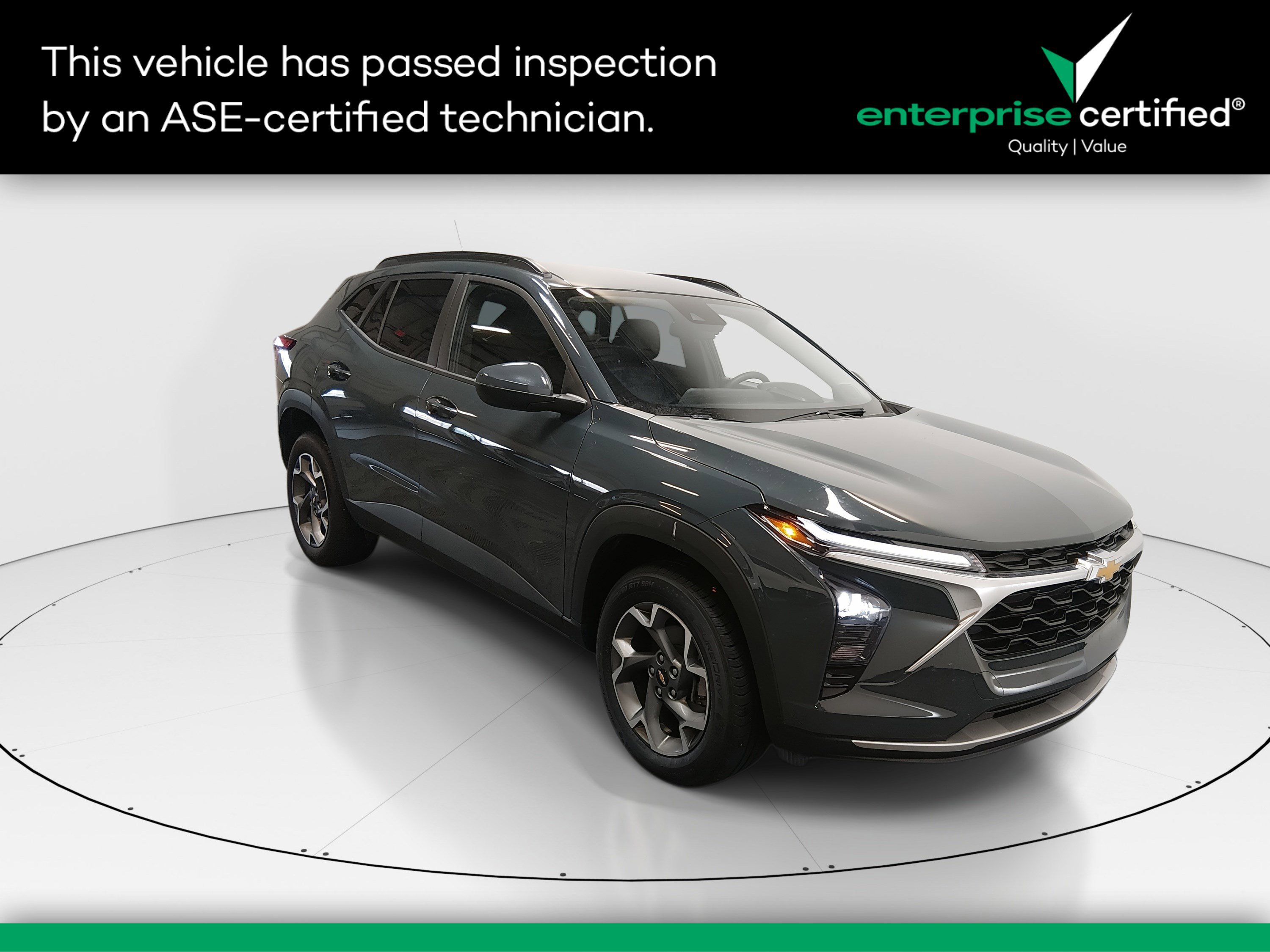 2025 Chevrolet Trax LT's photo