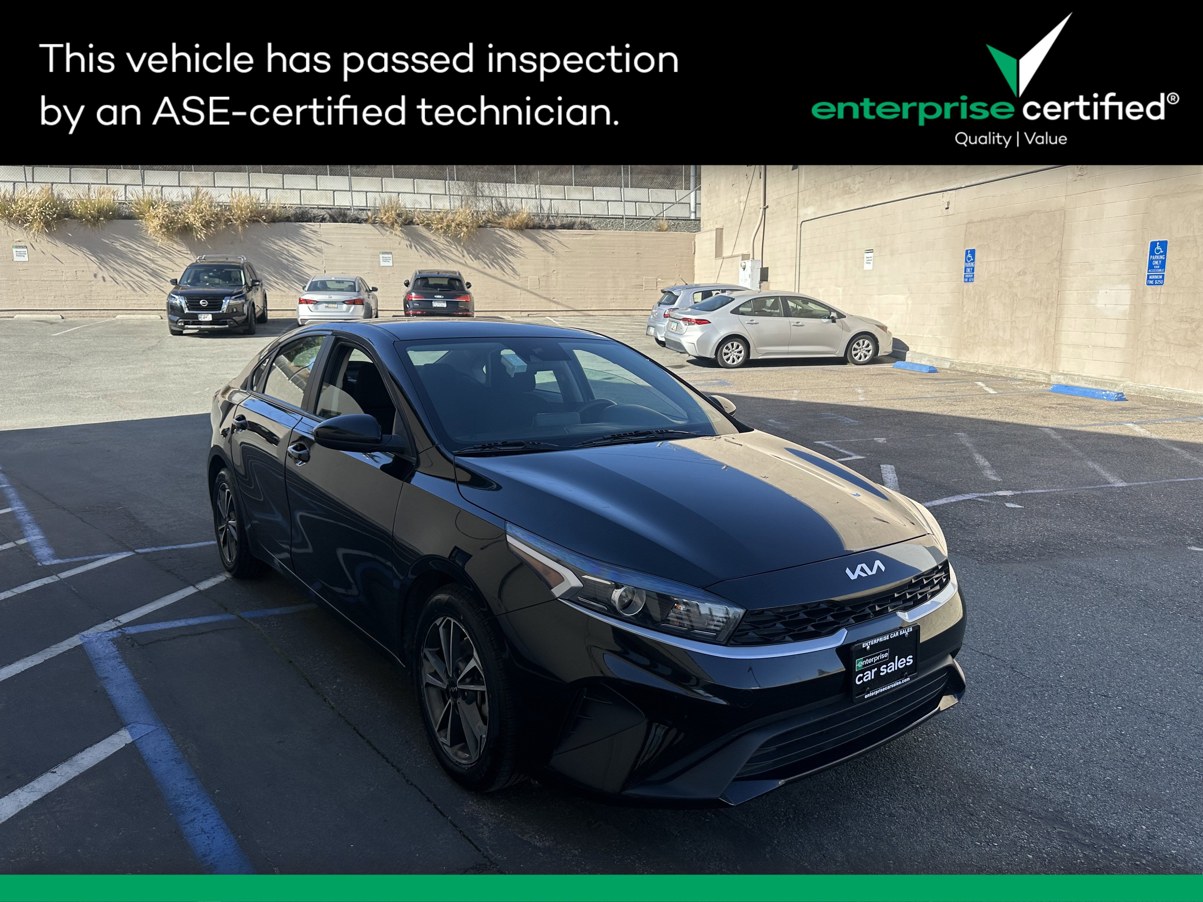 Used 2023 Kia Forte LXS IVT