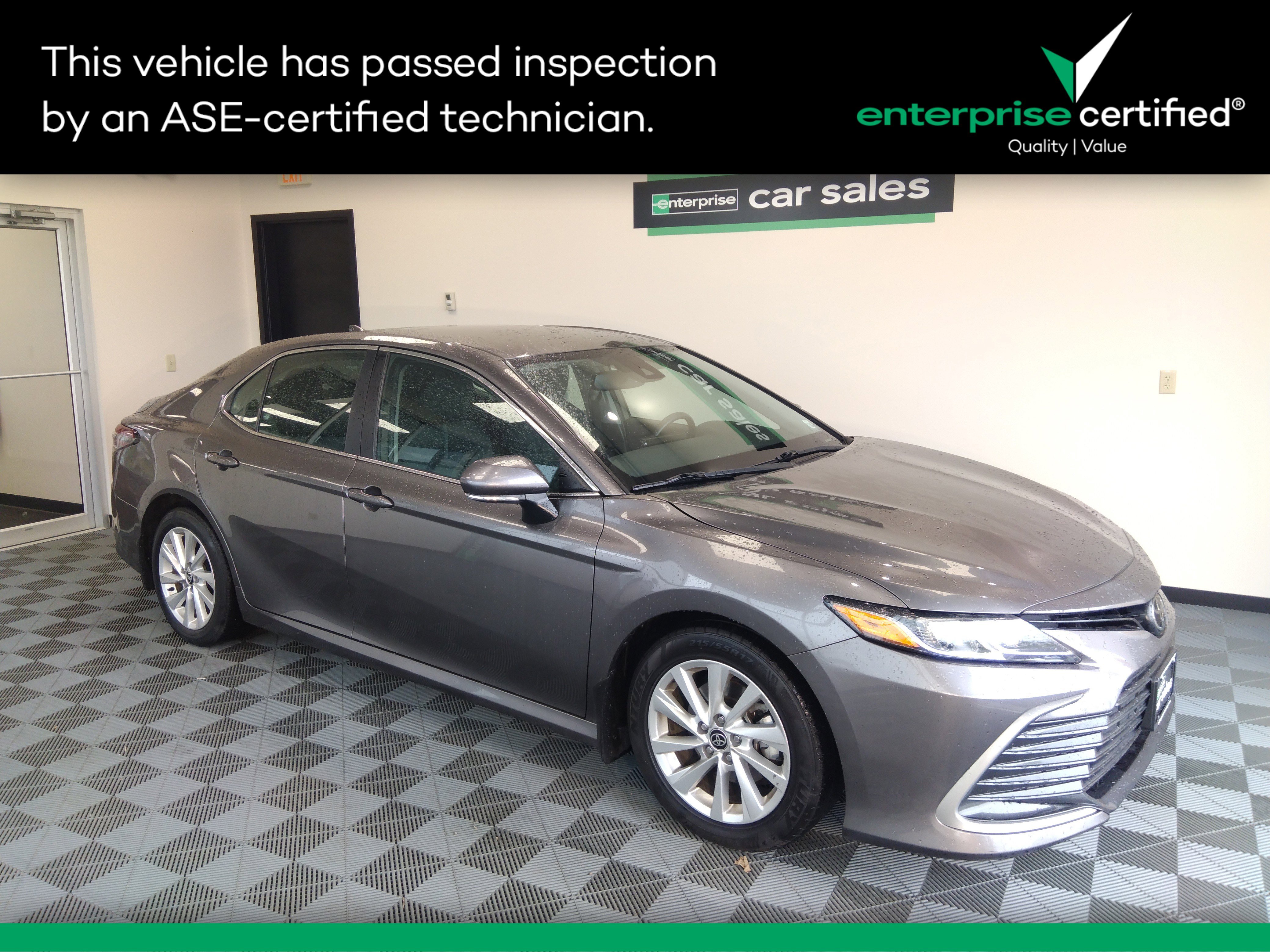 2023 Toyota Camry LE Auto