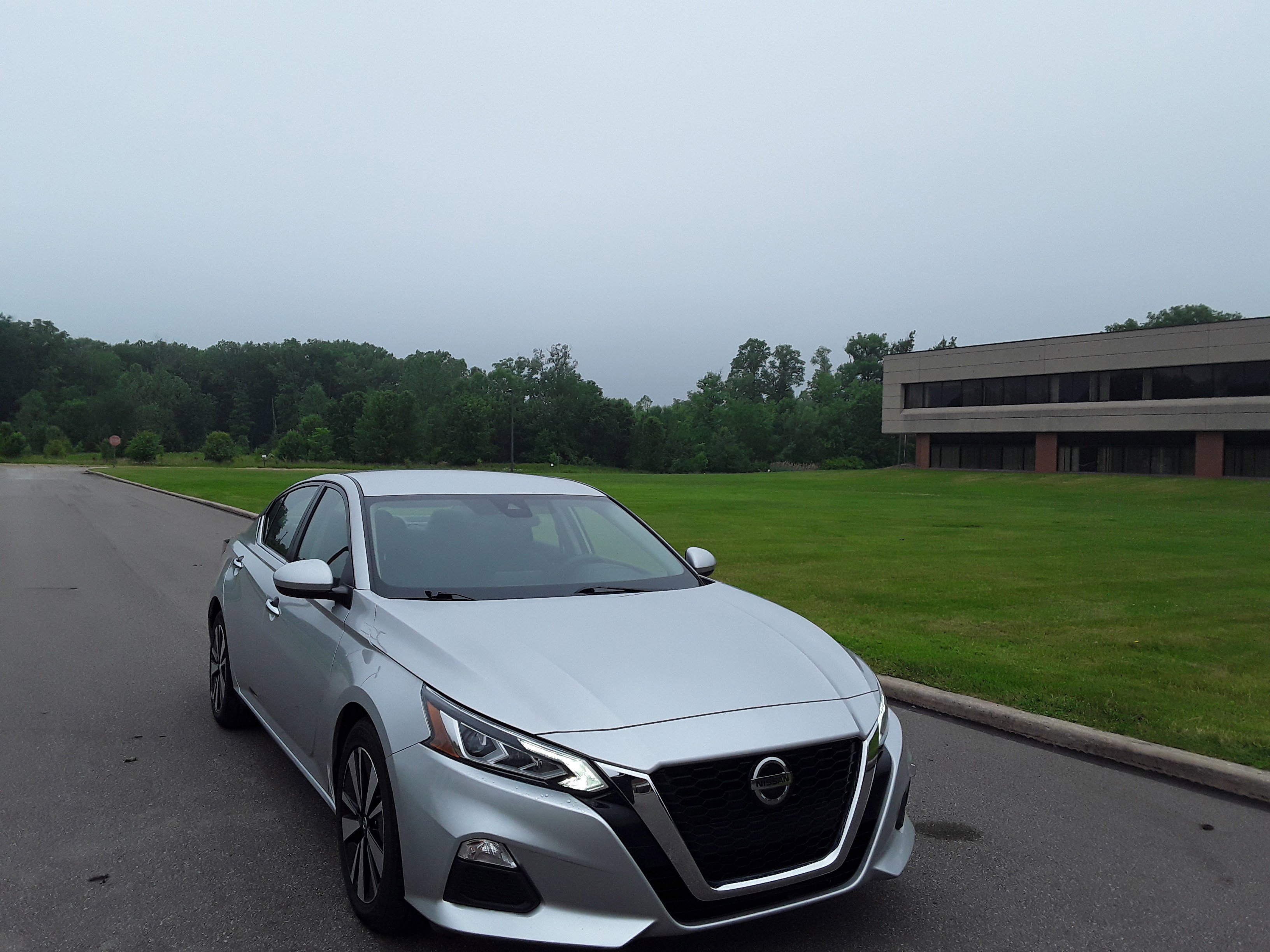 2022 Nissan Altima 2.5 SV Sedan