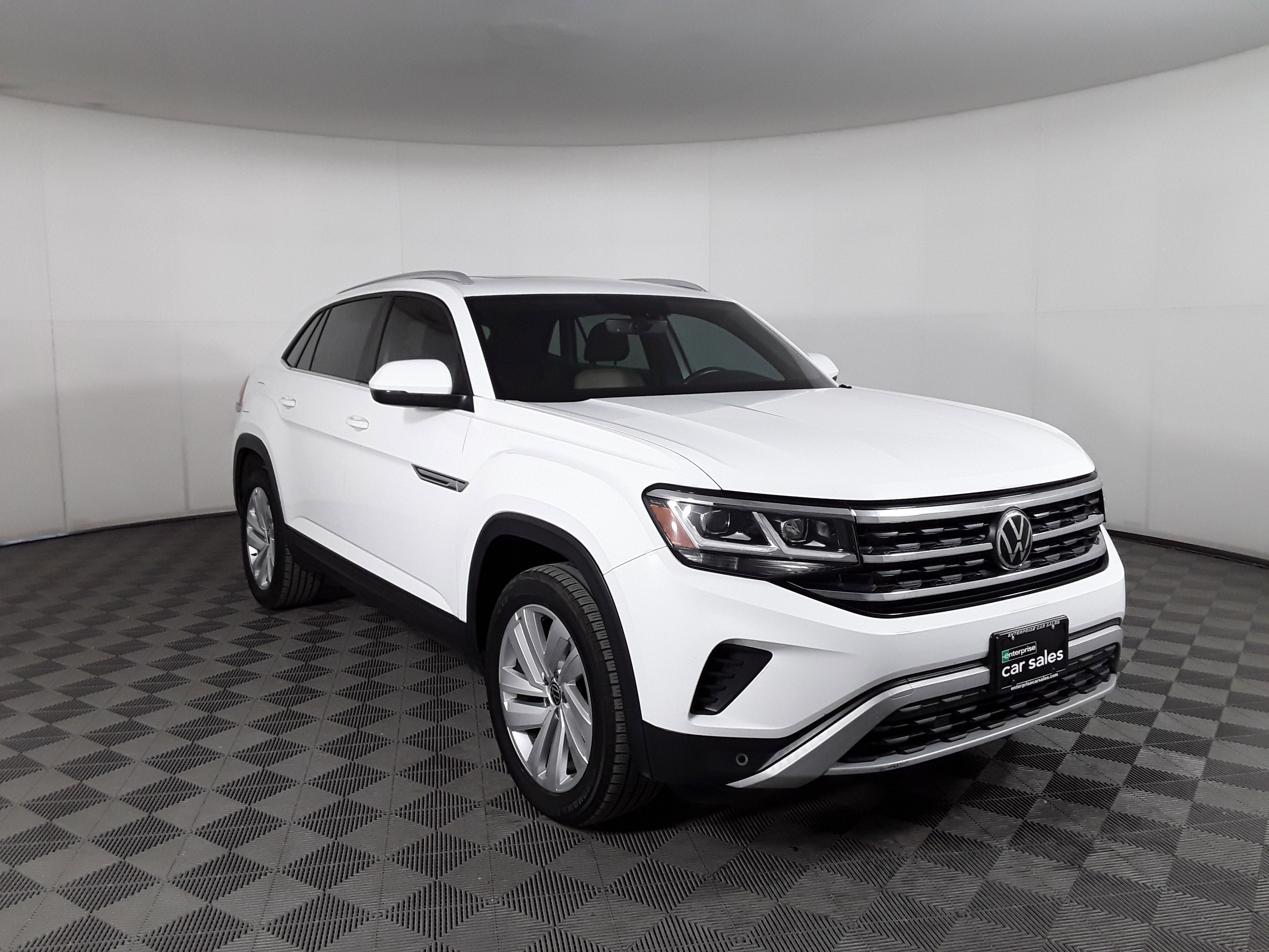 2022 Volkswagen Atlas Cross Sport 3.6L V6 SE w/Technology 4MOTION