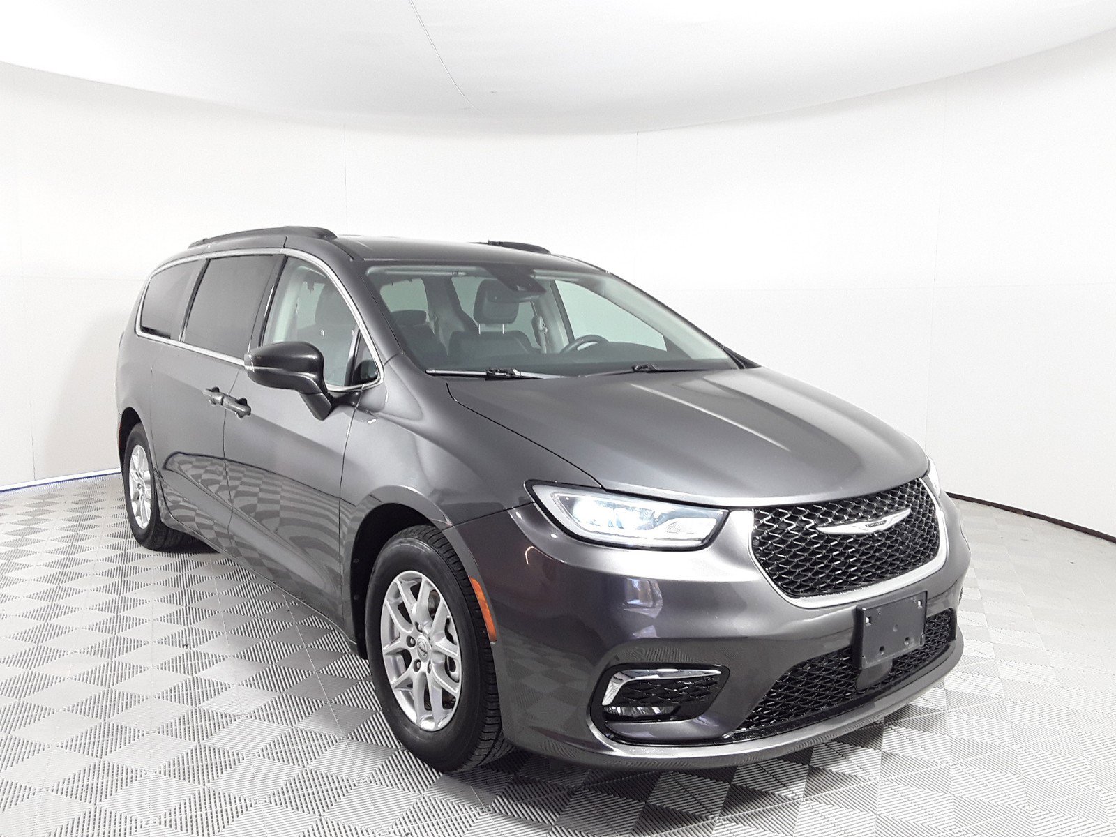 2022 Chrysler Pacifica Touring L FWD